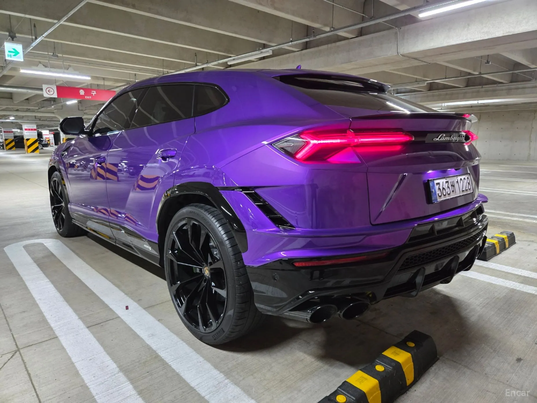 Lamborghini Urus превью 6
