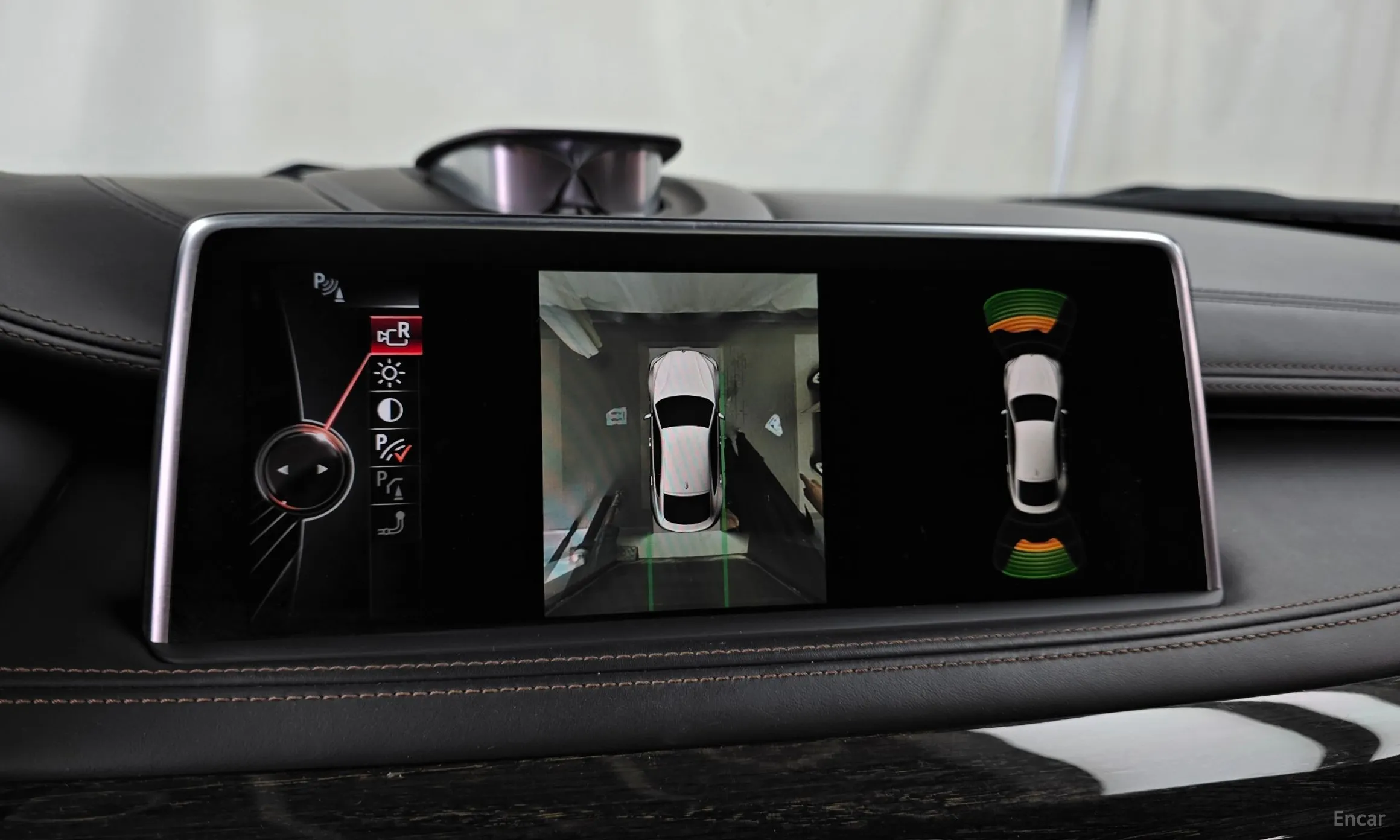 BMW X6 (F16) превью 14