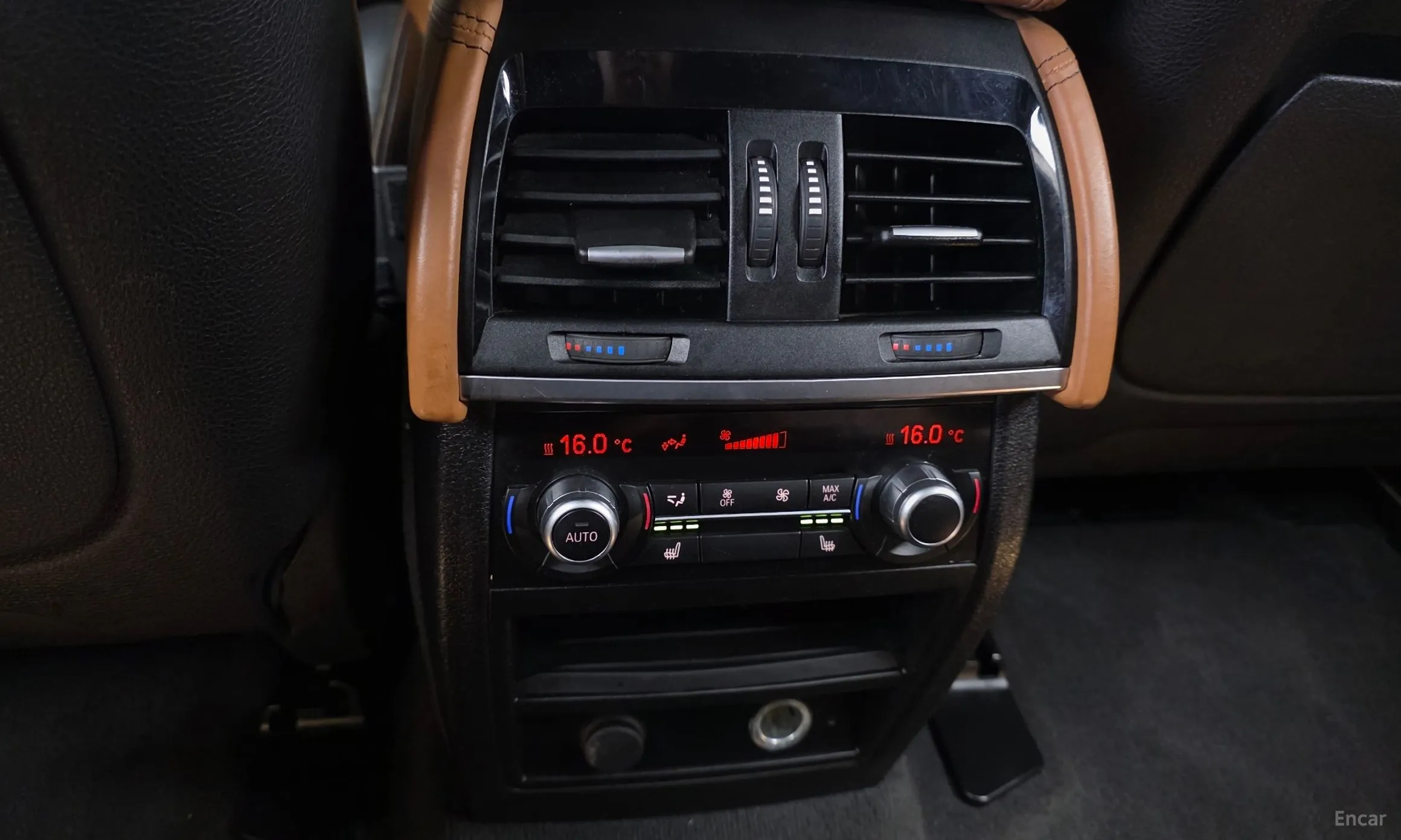 BMW X6 (F16) превью 18