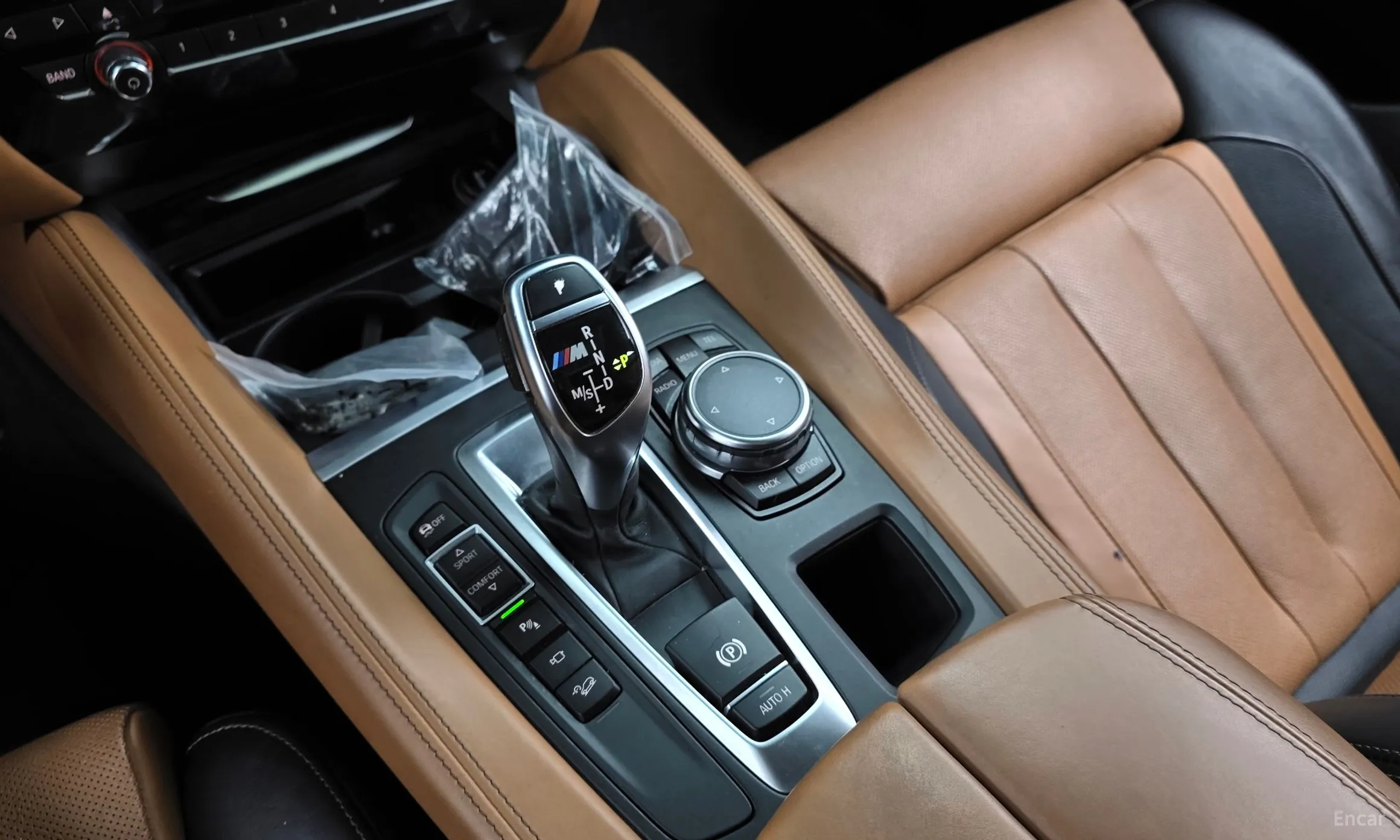 BMW X6 (F16) превью 9