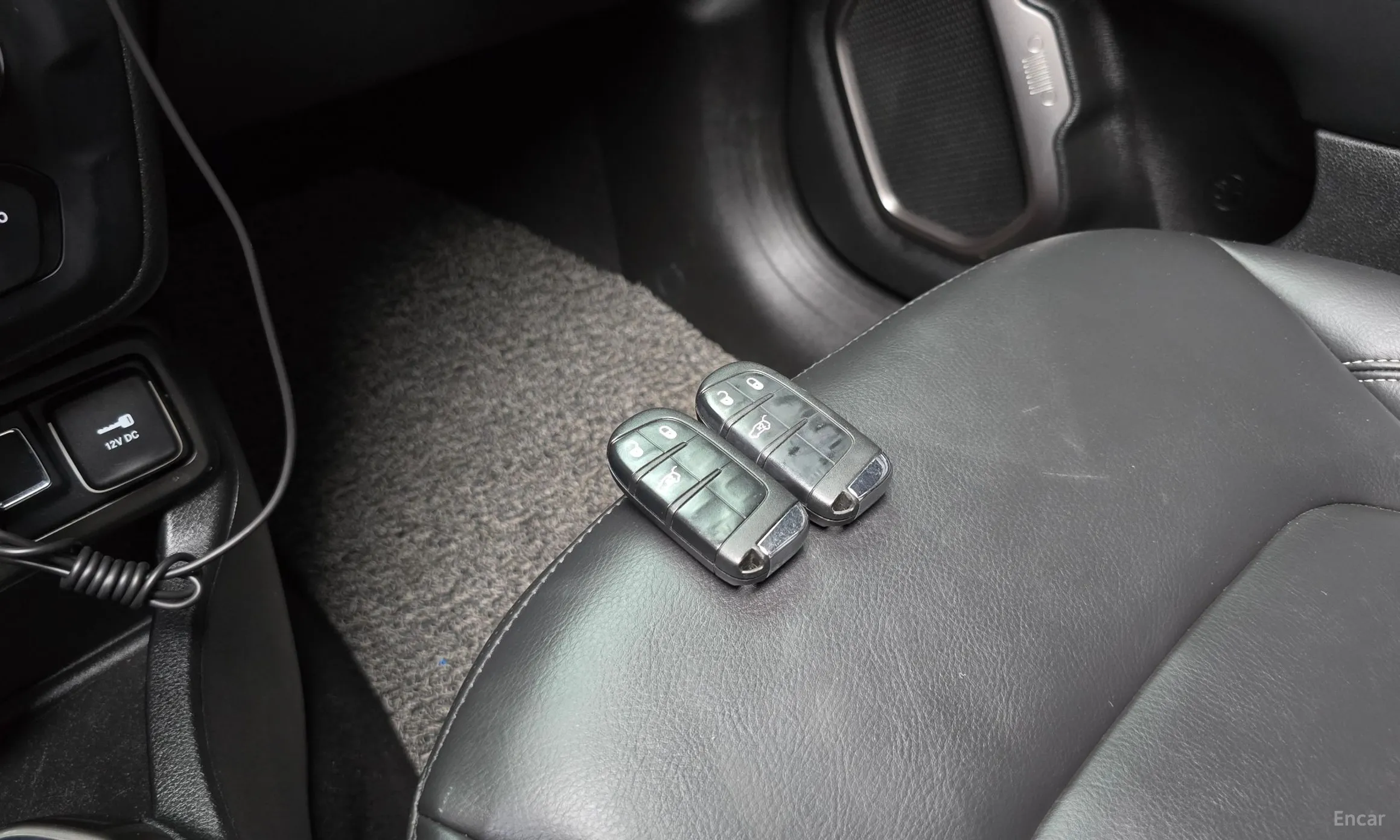 Jeep Renegade превью 18