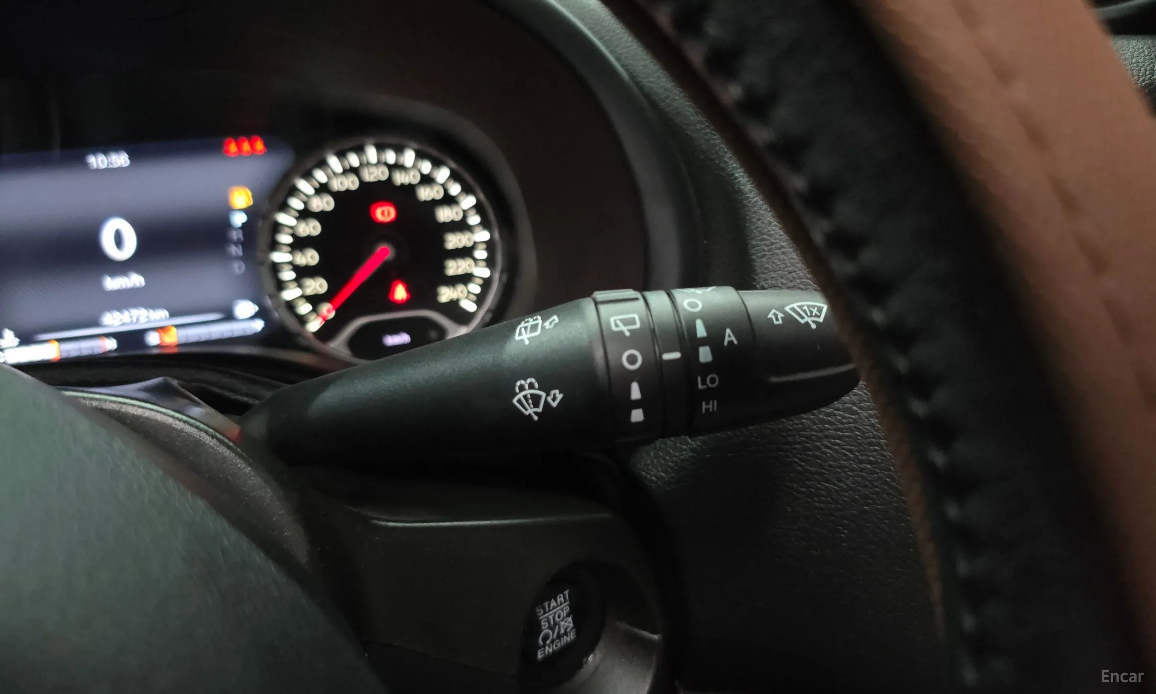 Jeep Renegade превью 20