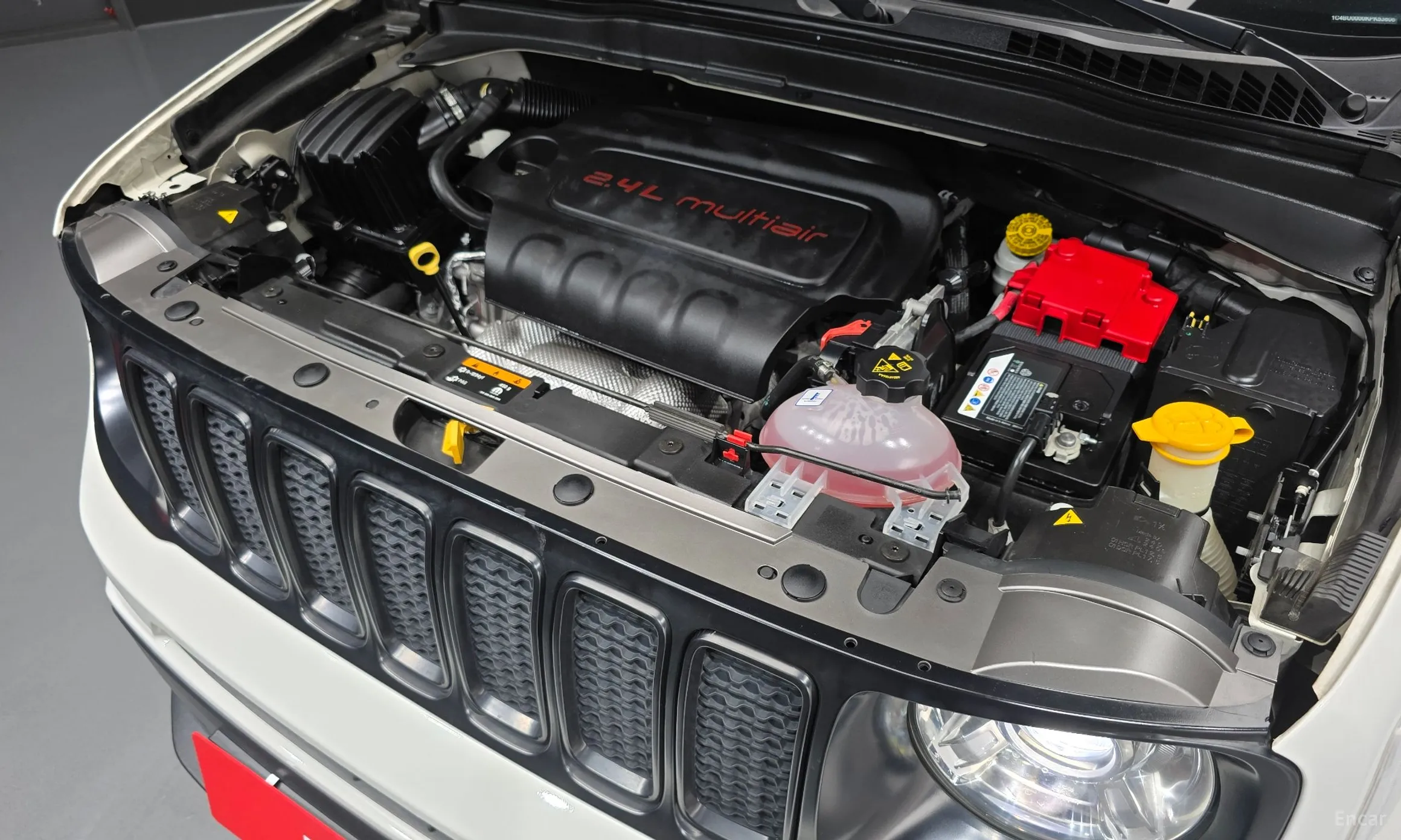 Jeep Renegade превью 6