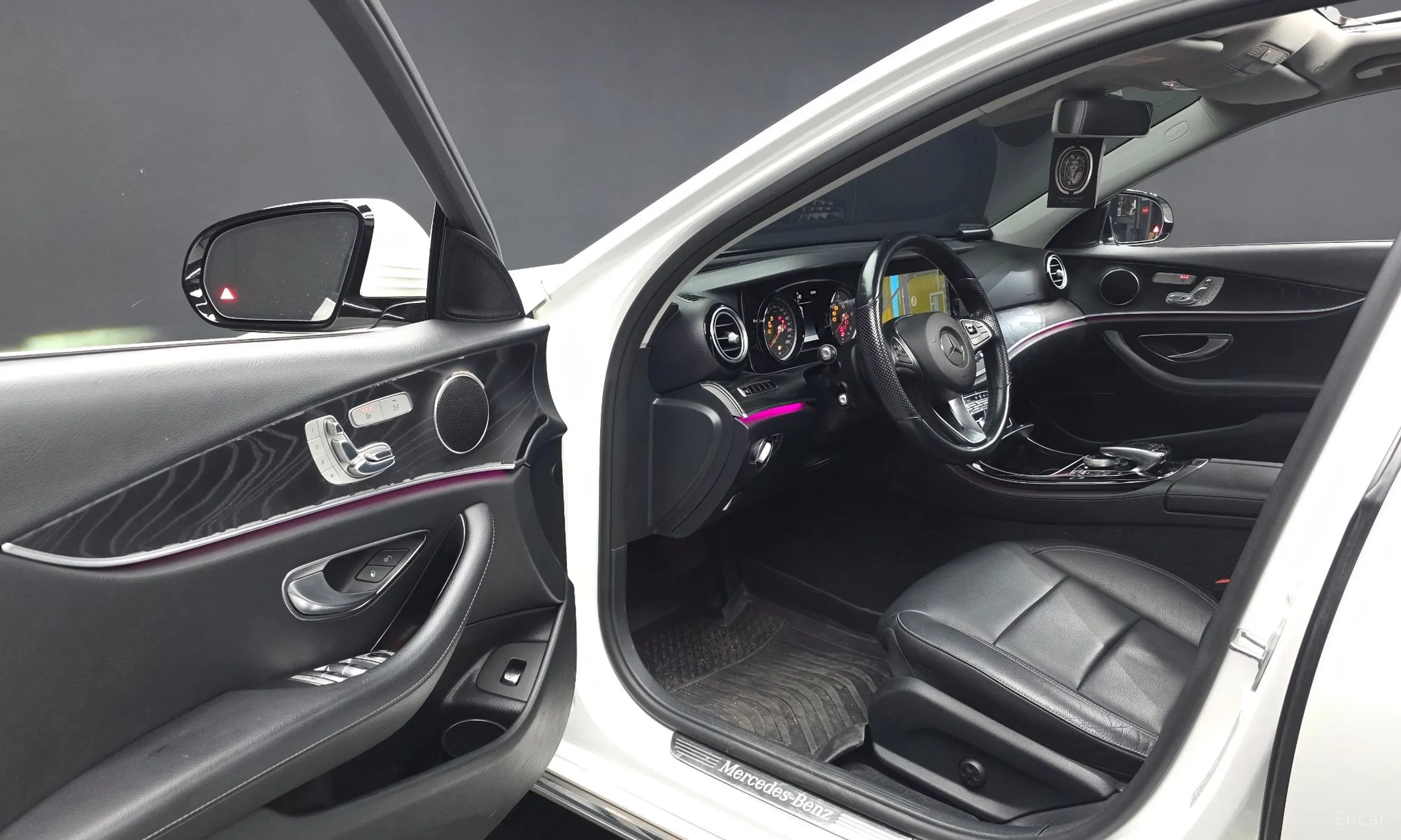 Mercedes Benz E-Class W213 превью 10