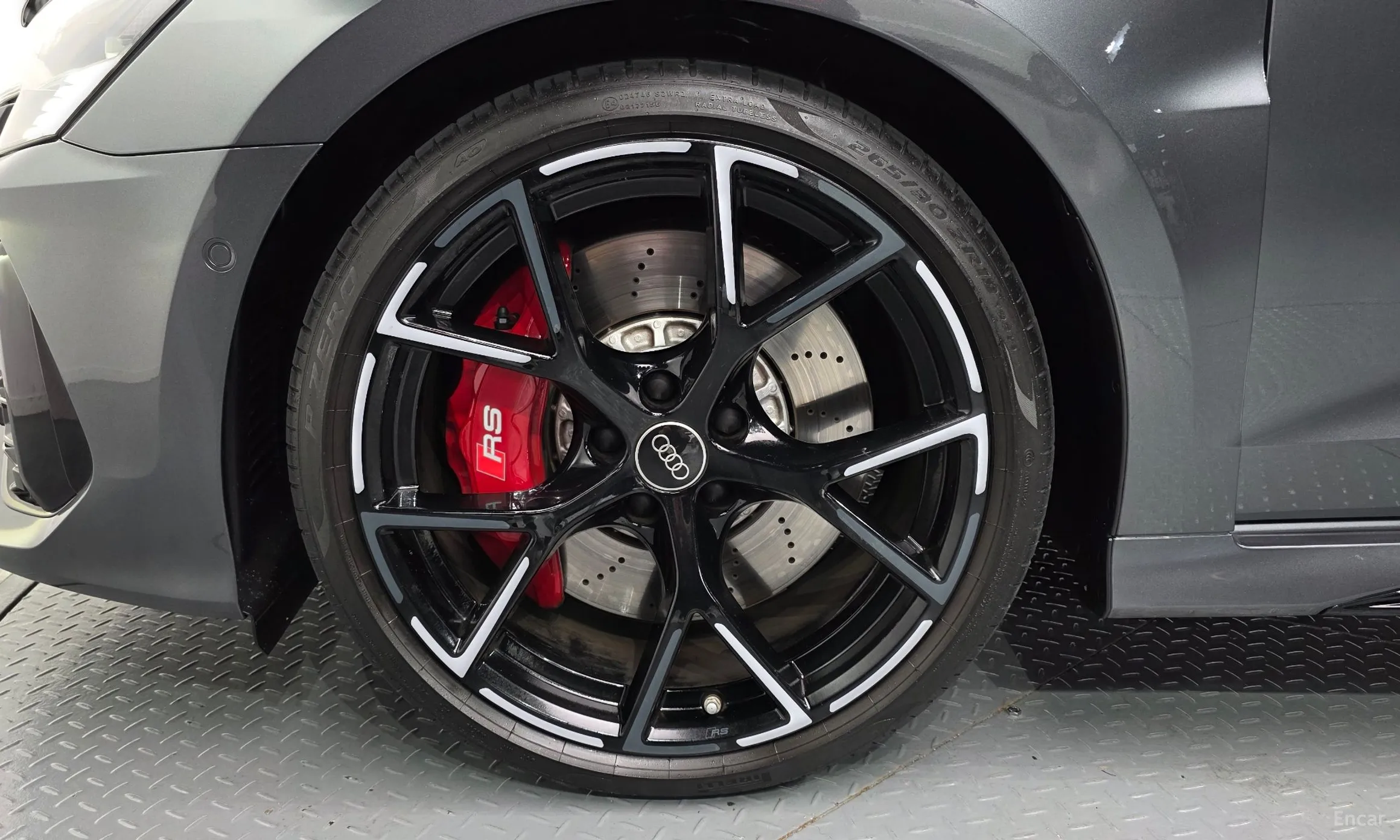 Audi RS3 (8Y) превью 5