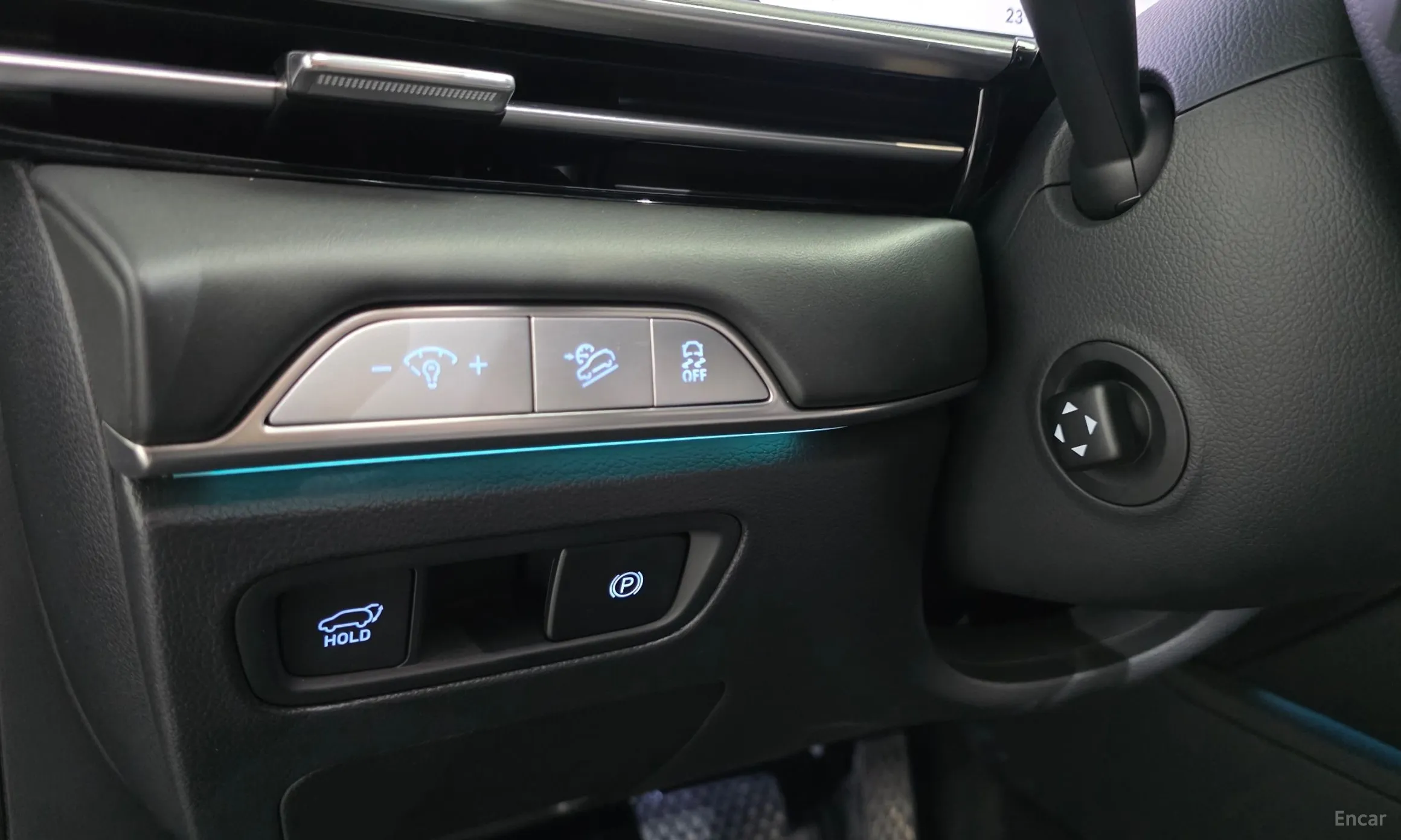 Genesis GV80 превью 20