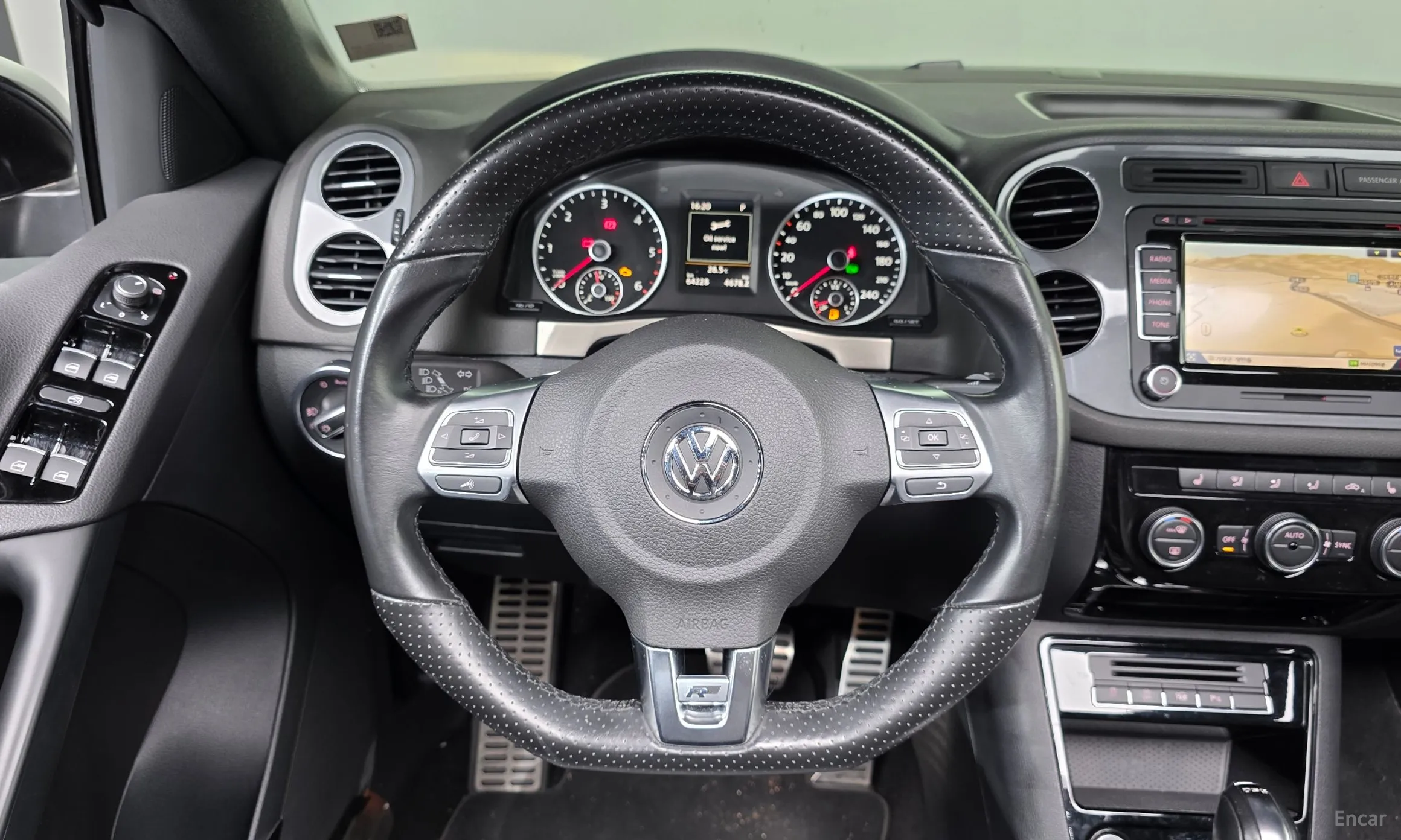 Volkswagen New Tiguan превью 13