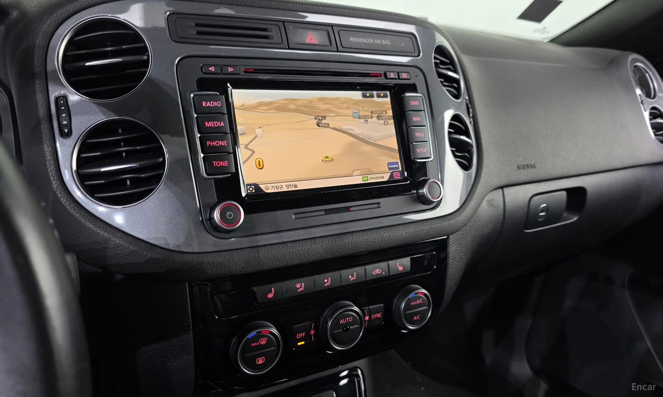 Volkswagen New Tiguan превью 14