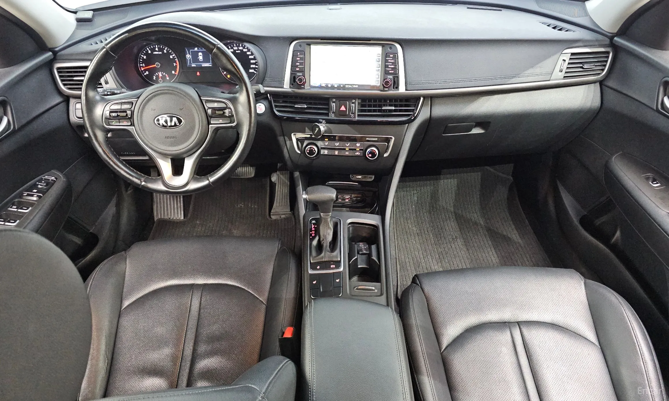 Kia K5 2nd Generation превью 7