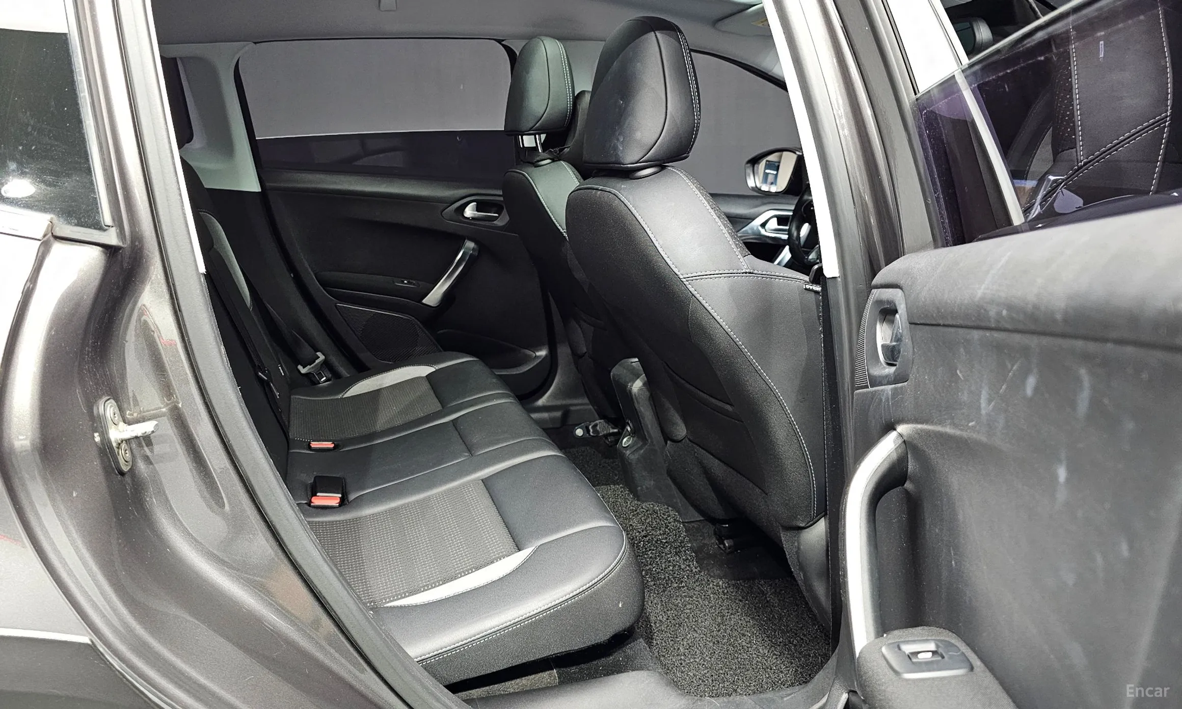 Peugeot 2008. превью 12