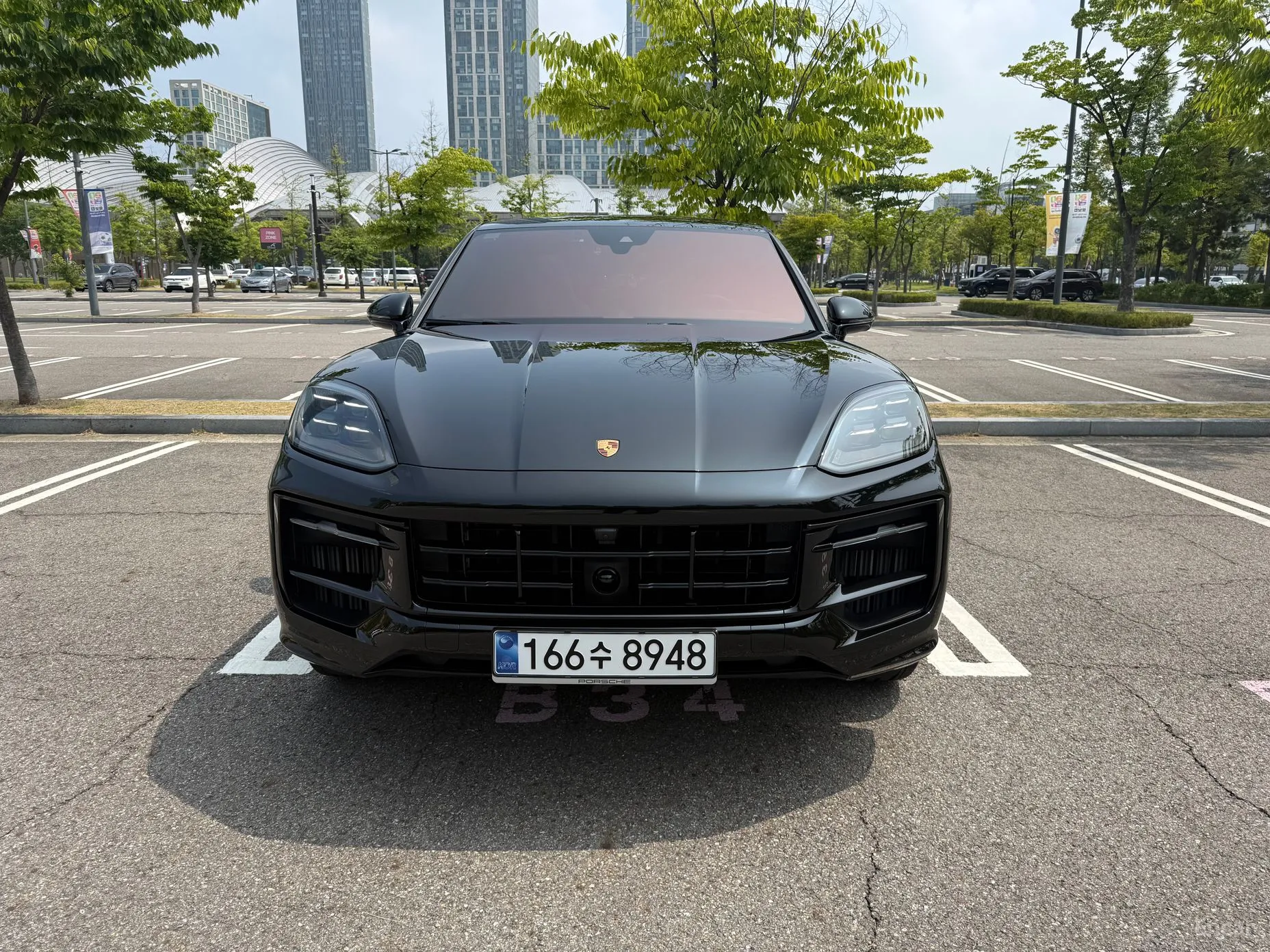 Porsche Cayenne (PO536) превью 3