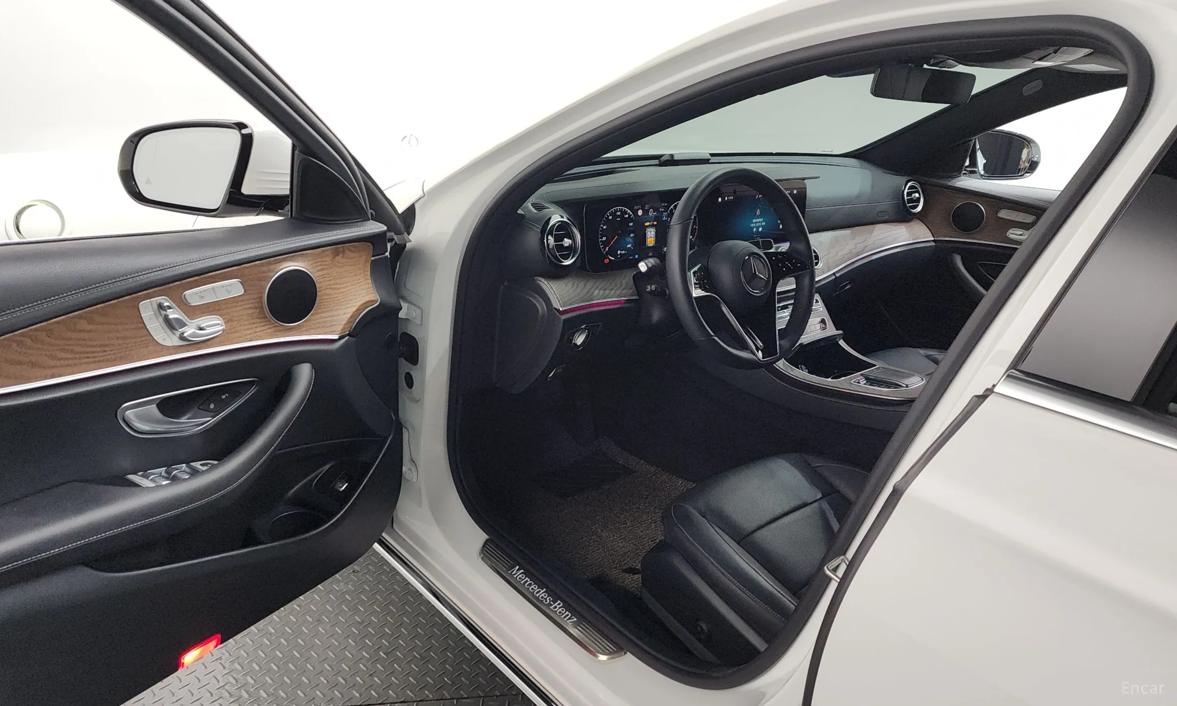 Mercedes Benz E-Class W213 превью 10