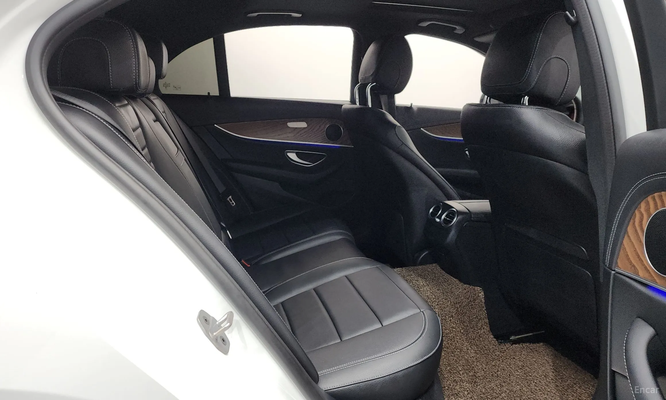 Mercedes Benz E-Class W213 превью 11