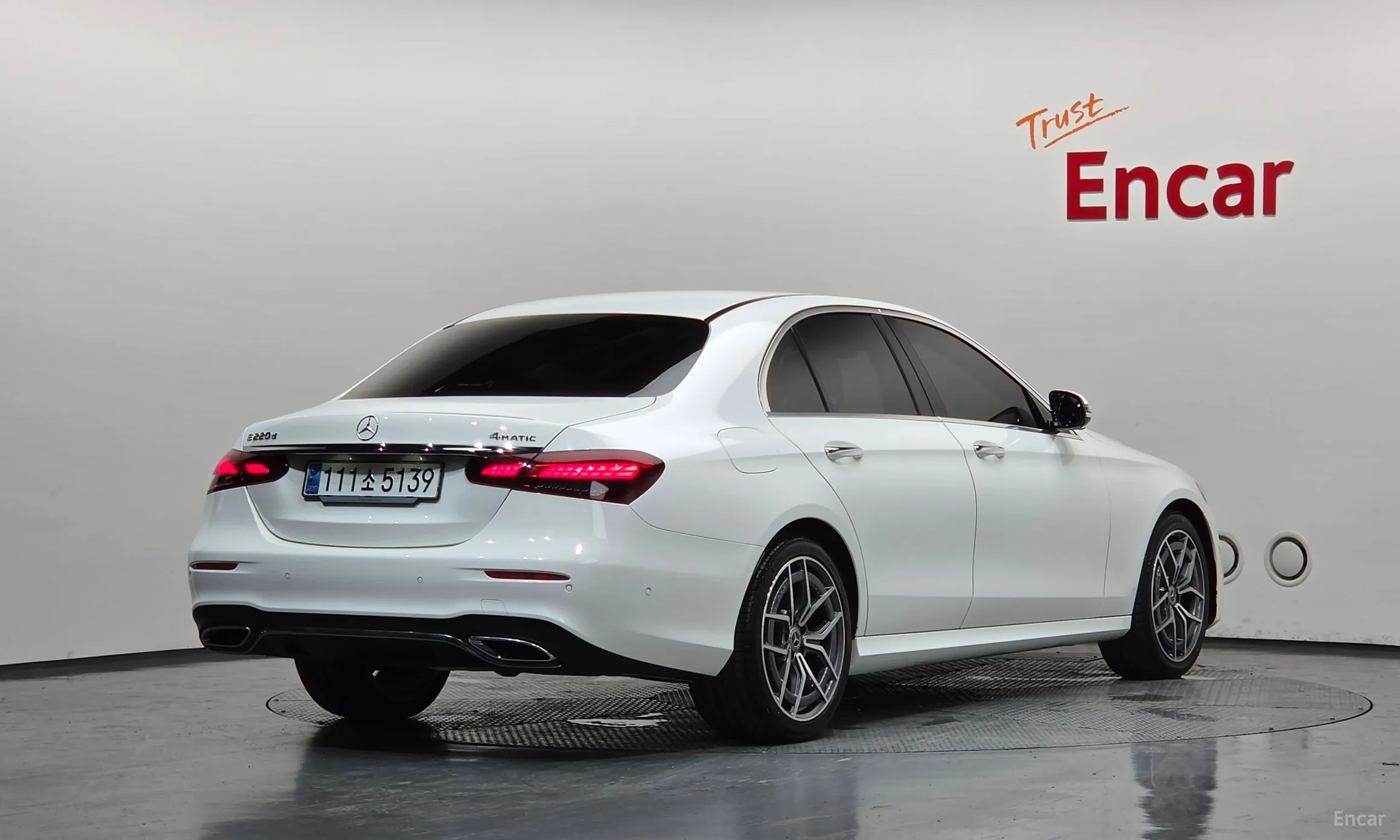 Mercedes Benz E-Class W213