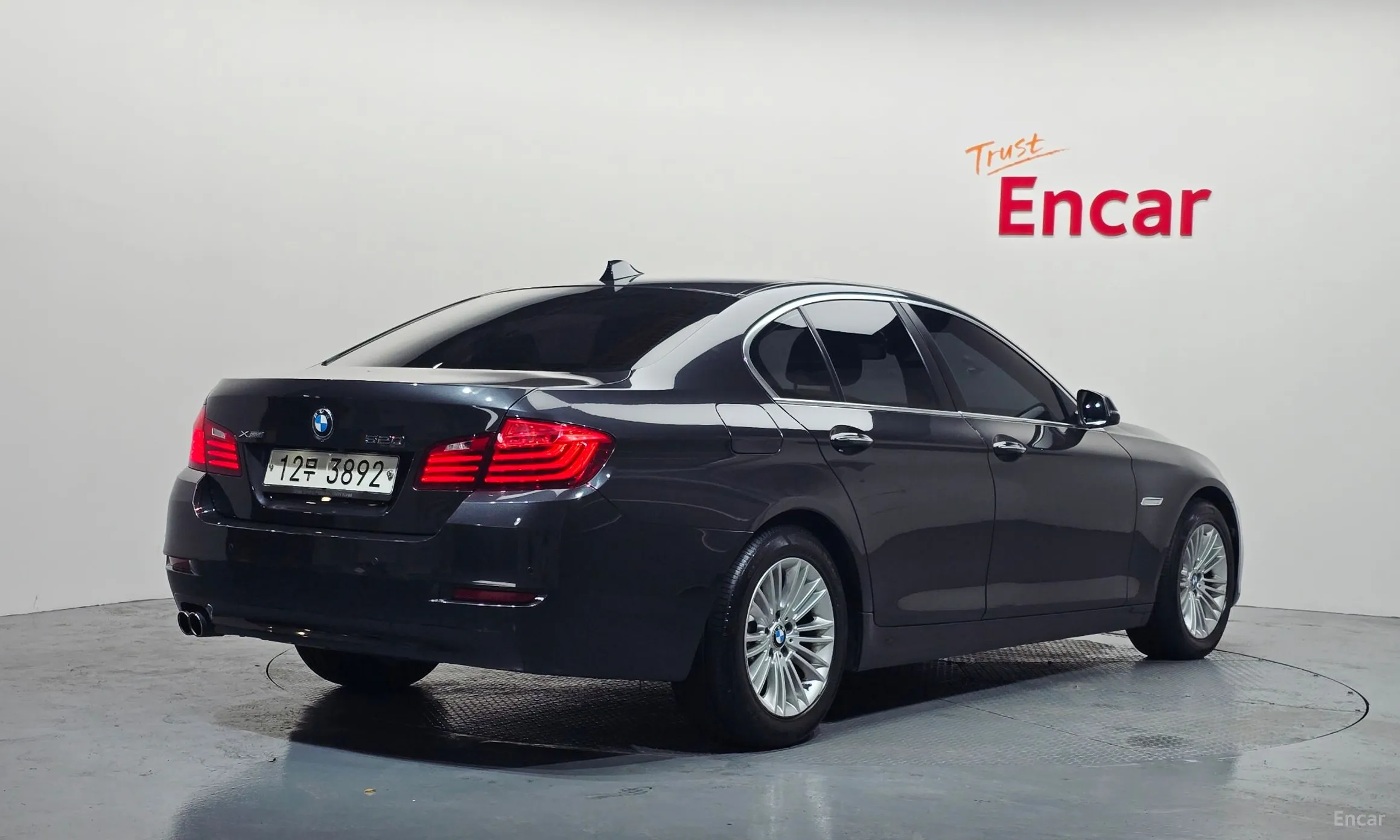 BMW 5 Series (F10)