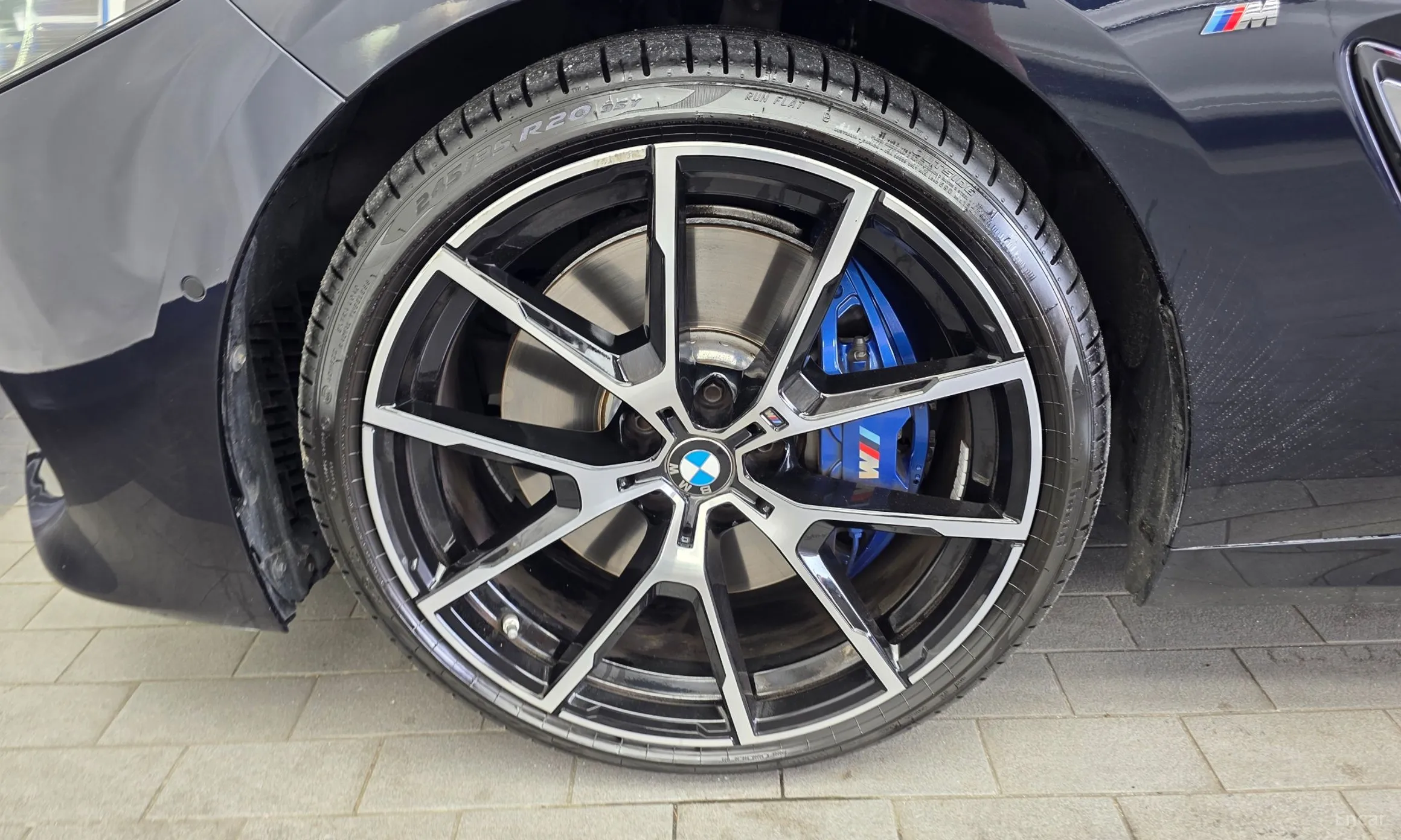 BMW 8-series (G15) превью 5