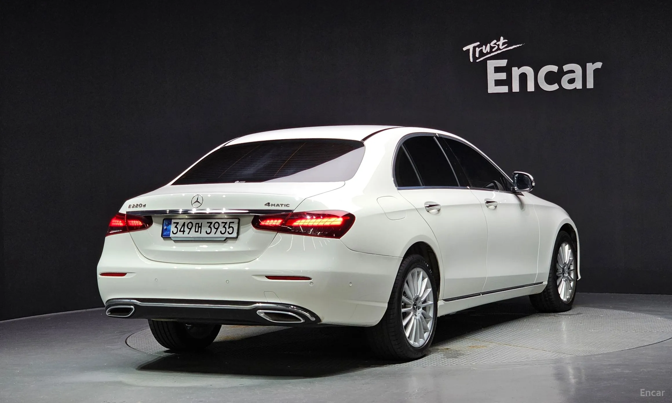 Mercedes Benz E-Class W213