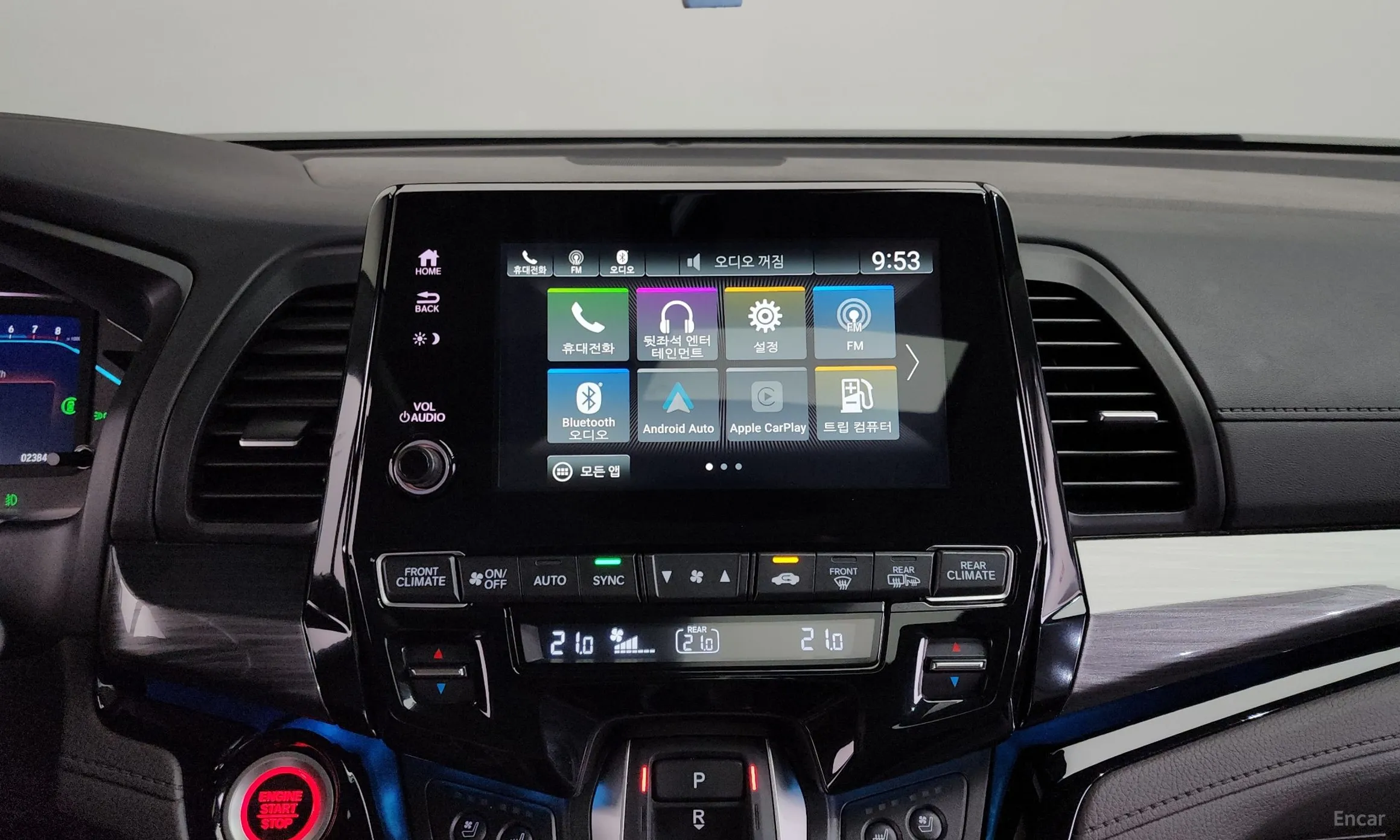 Honda Odyssey превью 12