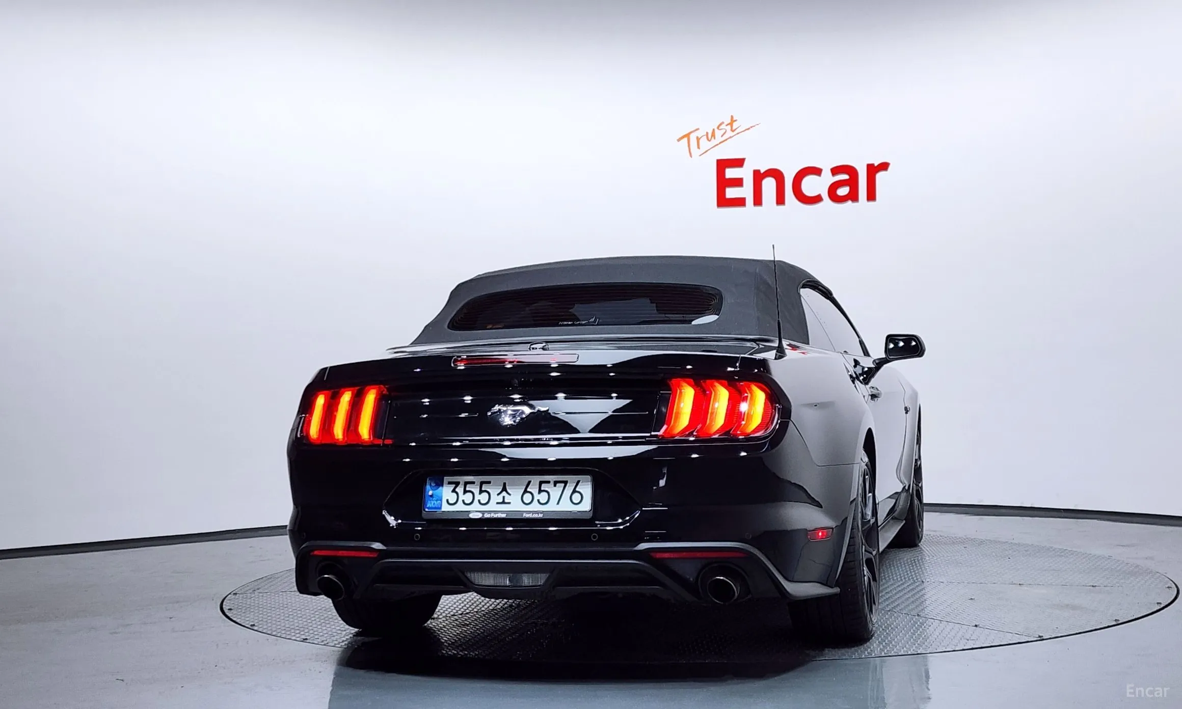 Ford Mustang превью 4