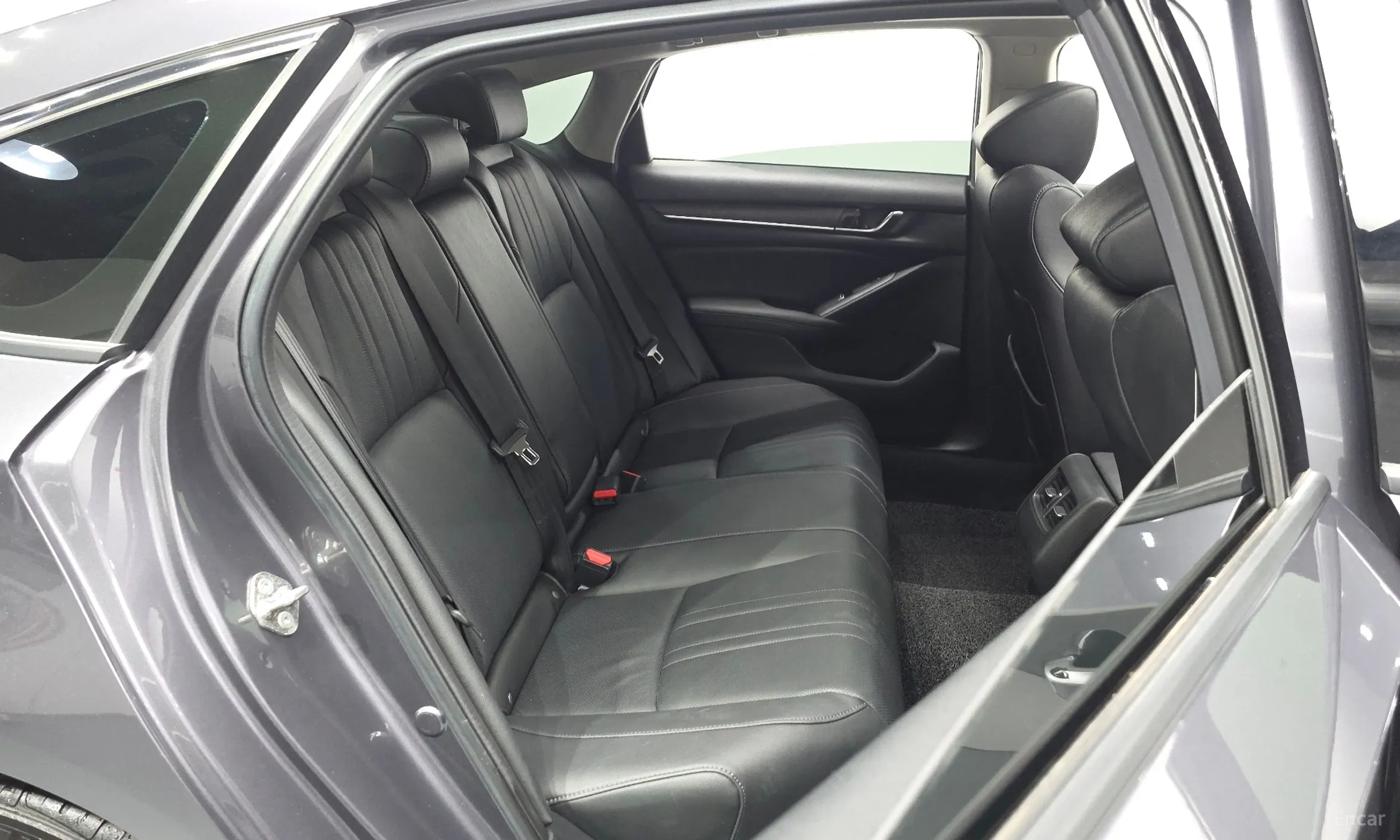 Honda Accord 10th Generation превью 11
