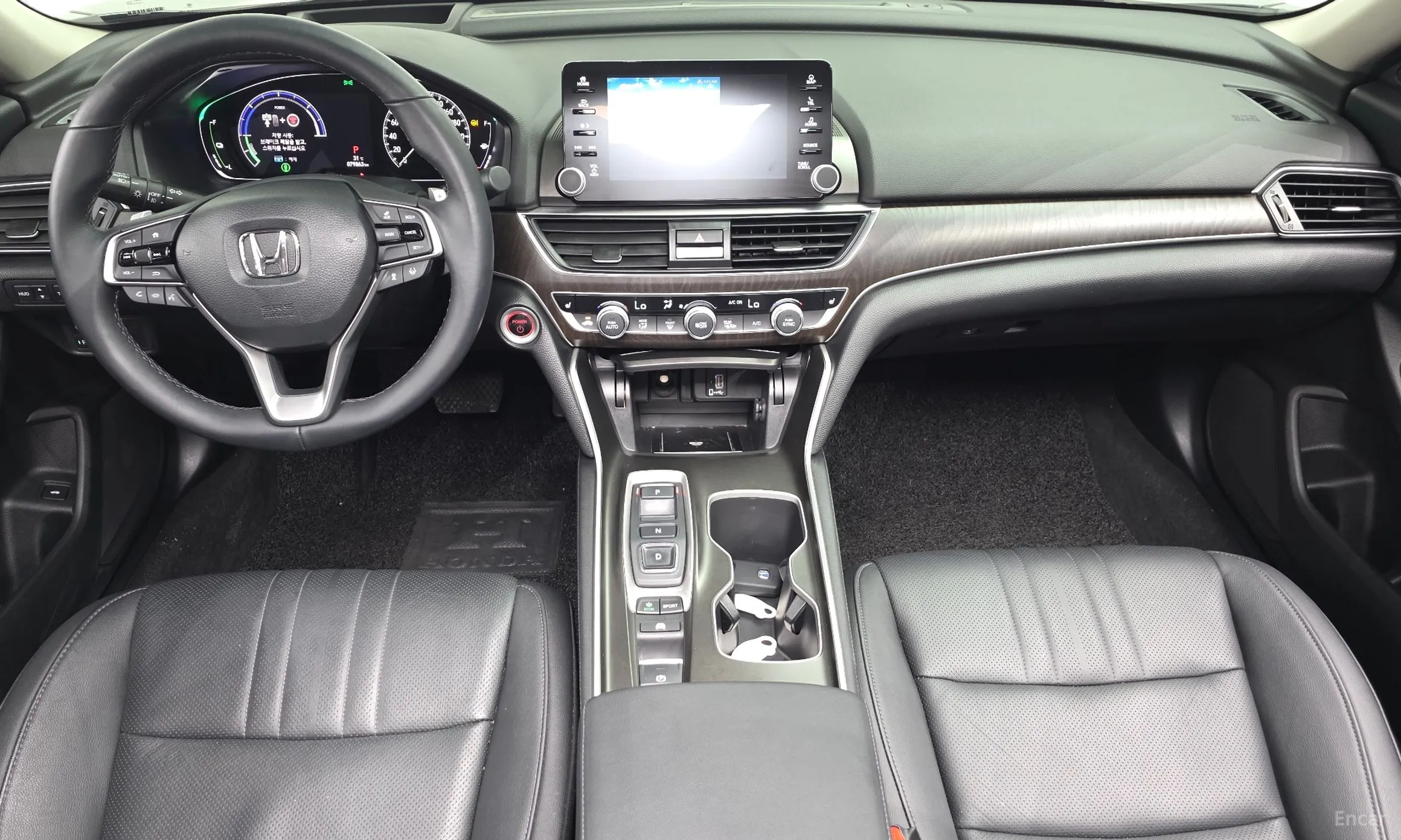 Honda Accord 10th Generation превью 7