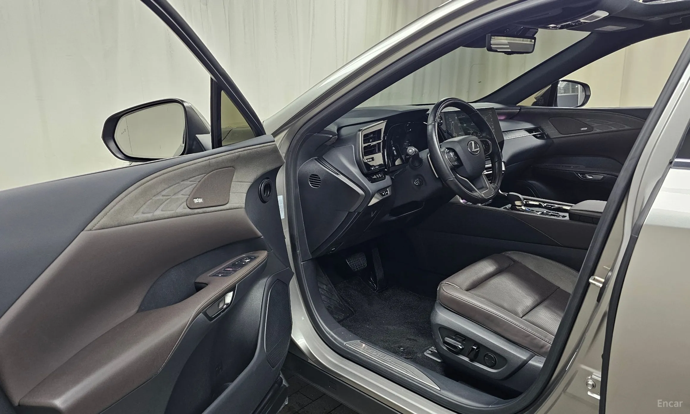 Lexus RX350h 5th Generation превью 10