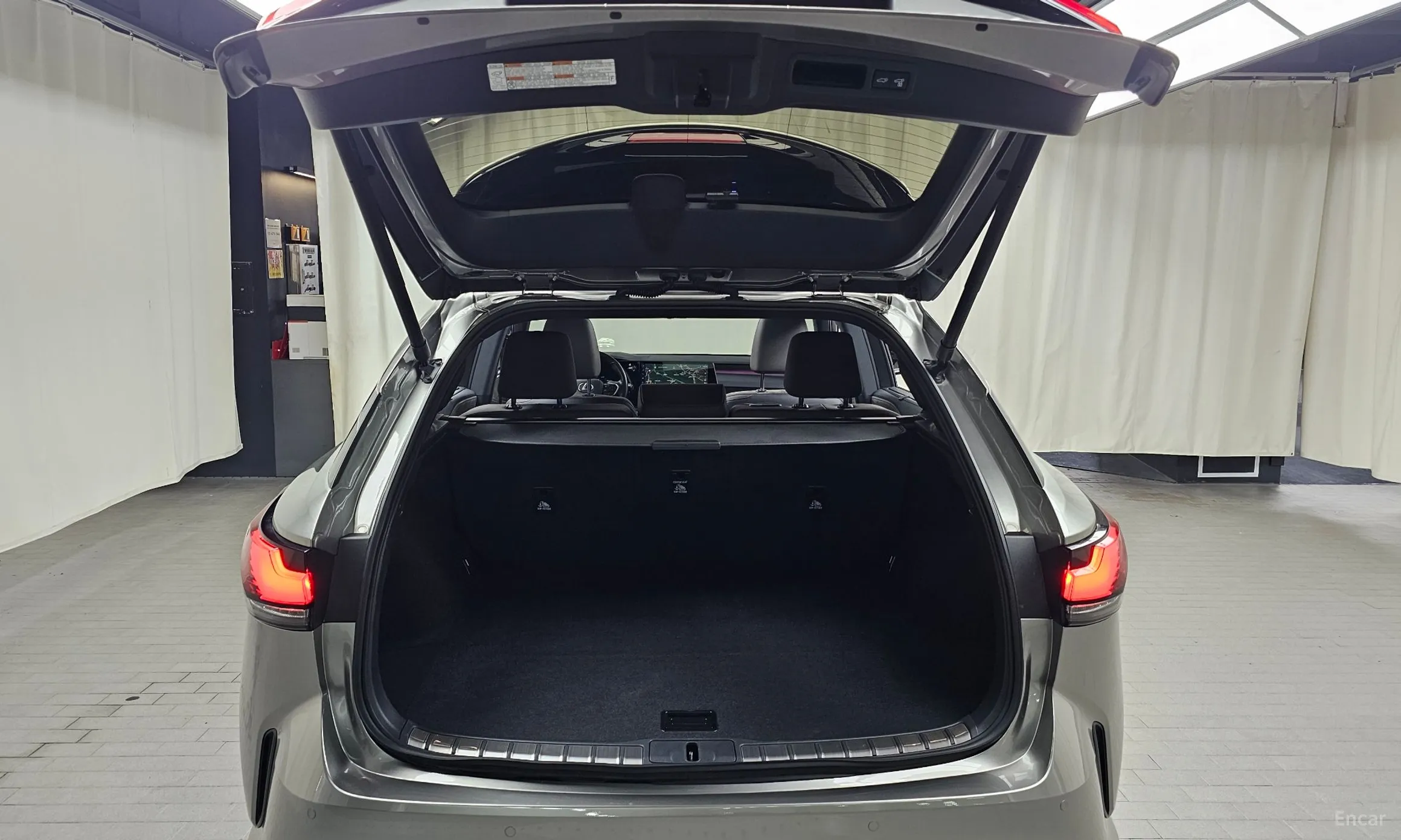 Lexus RX350h 5th Generation превью 18