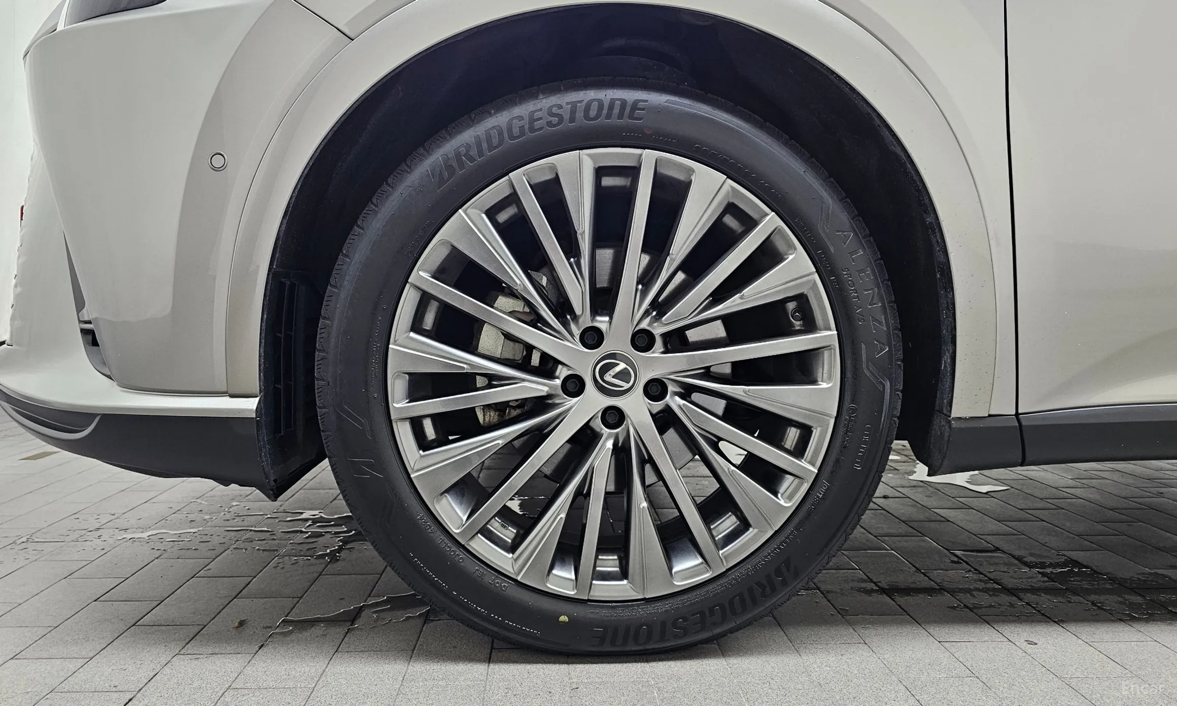 Lexus RX350h 5th Generation превью 5
