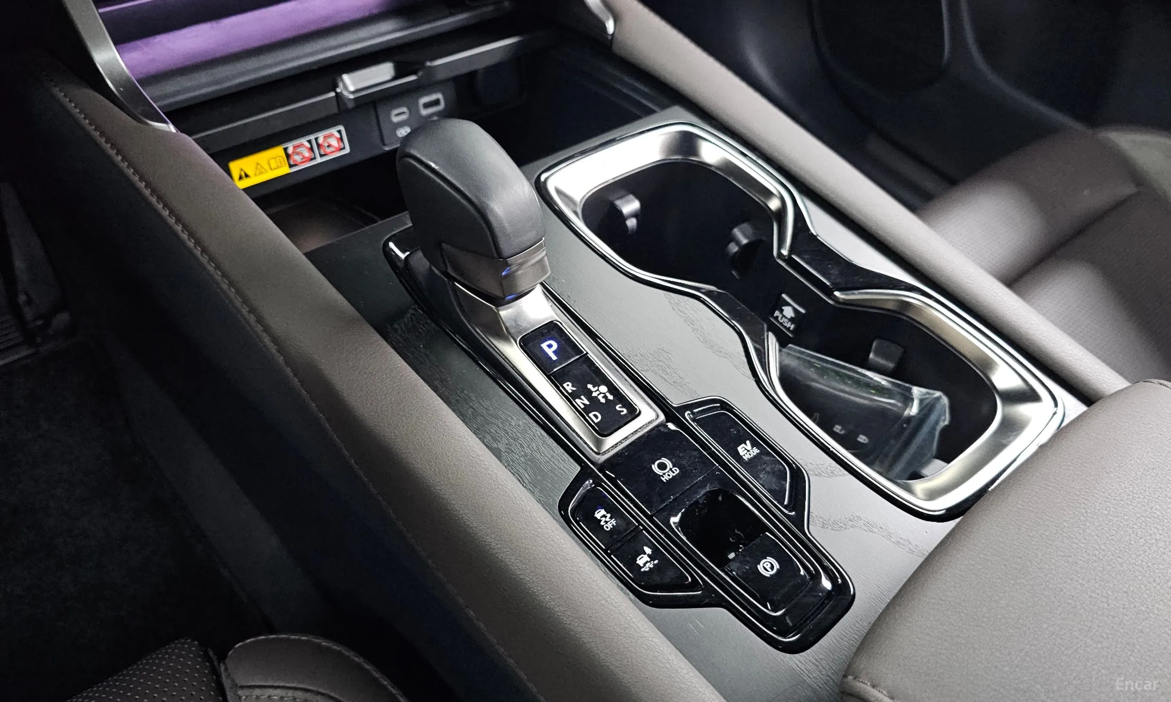 Lexus RX350h 5th Generation превью 9