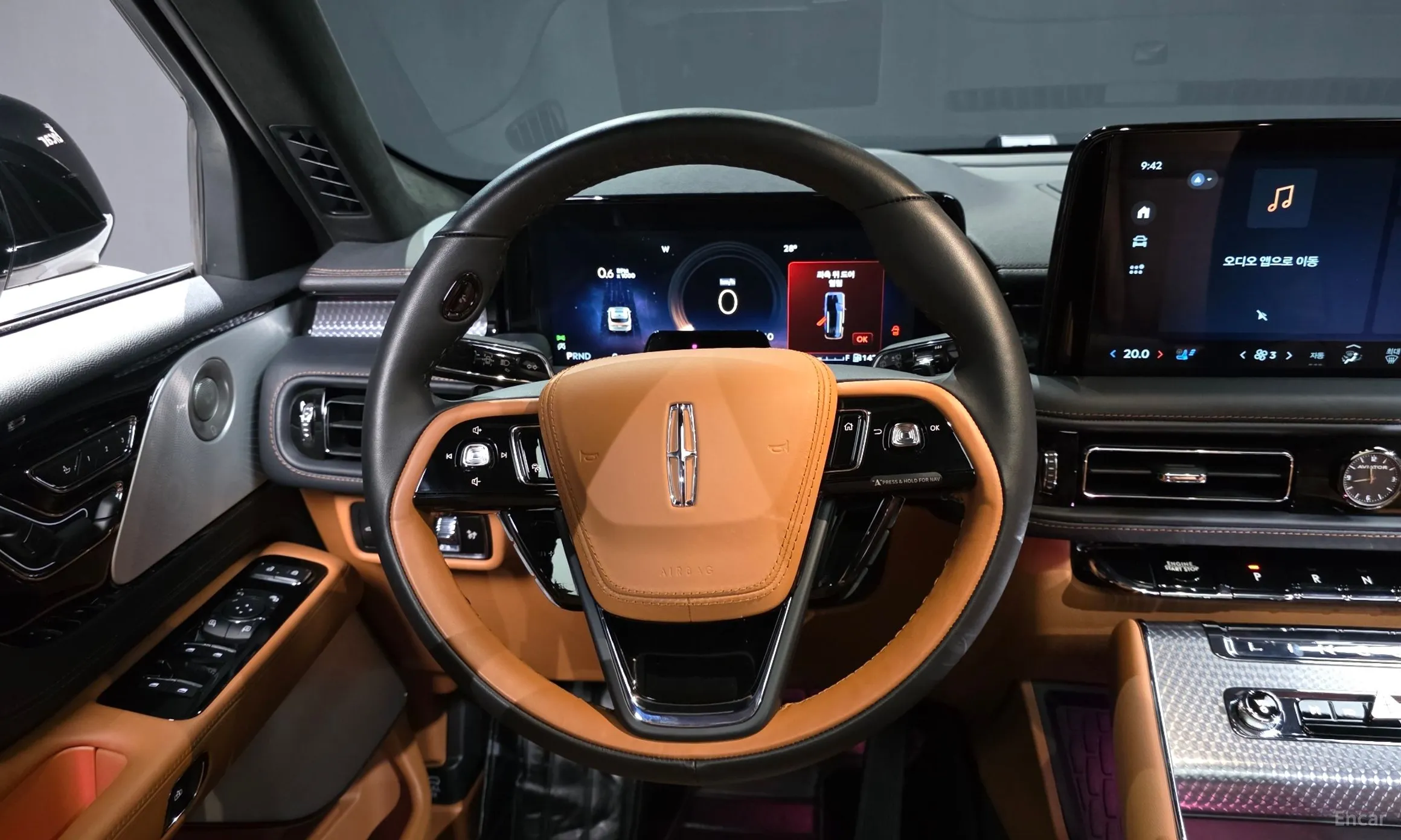 Lincoln Aviator 2nd Generation превью 13