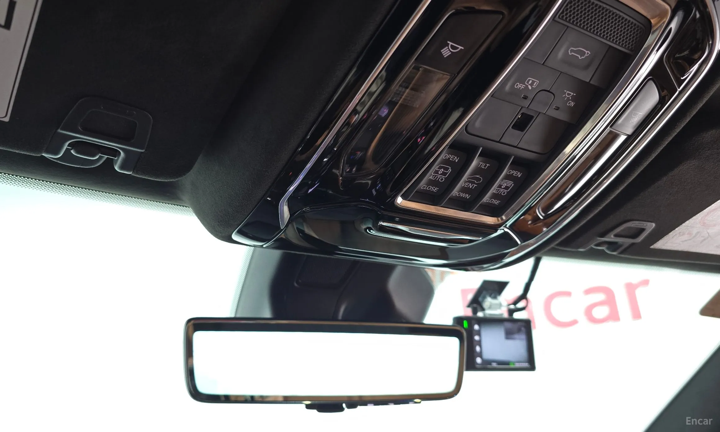 Jeep Grand Cherokee (WL) превью 19
