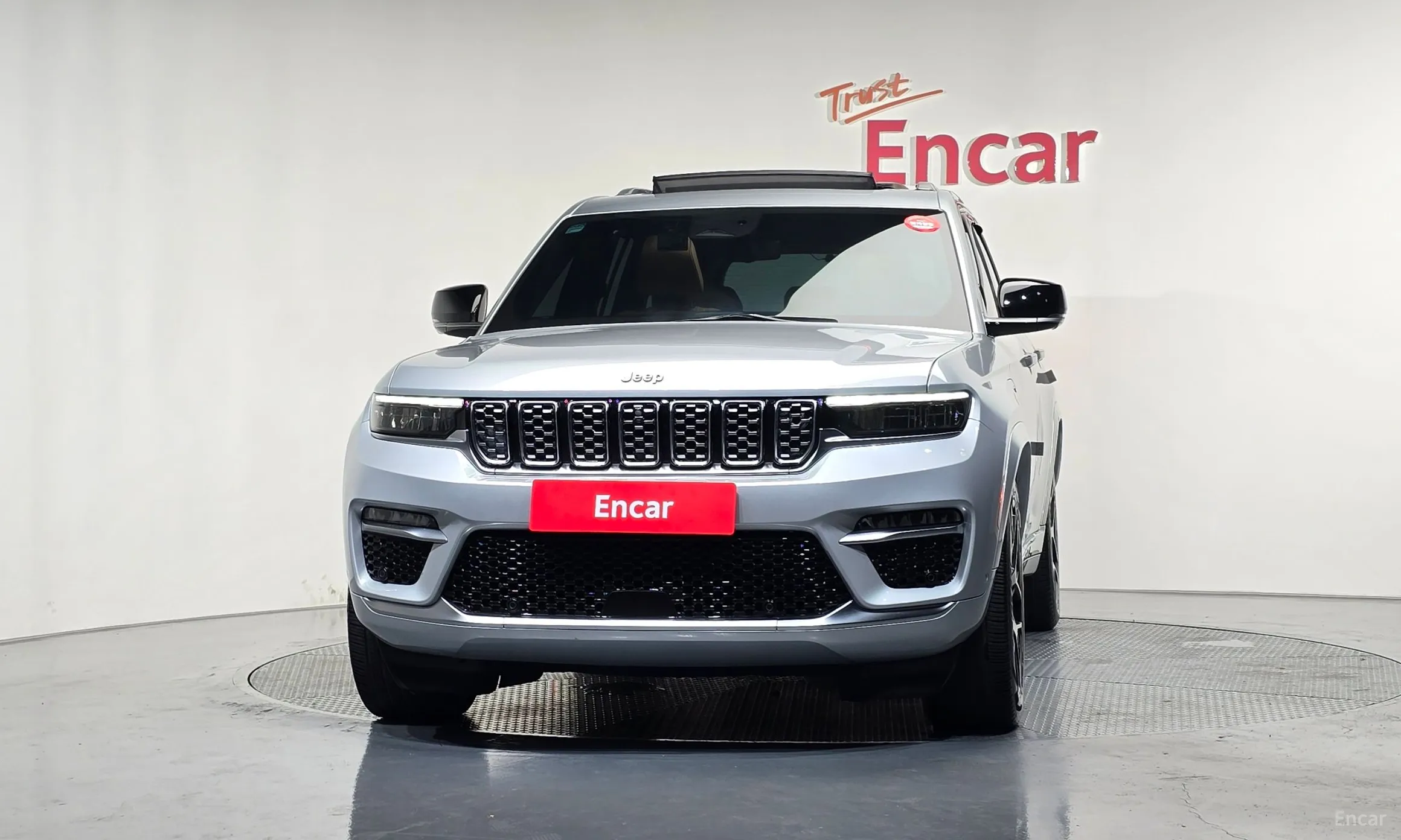 Jeep Grand Cherokee (WL) превью 3