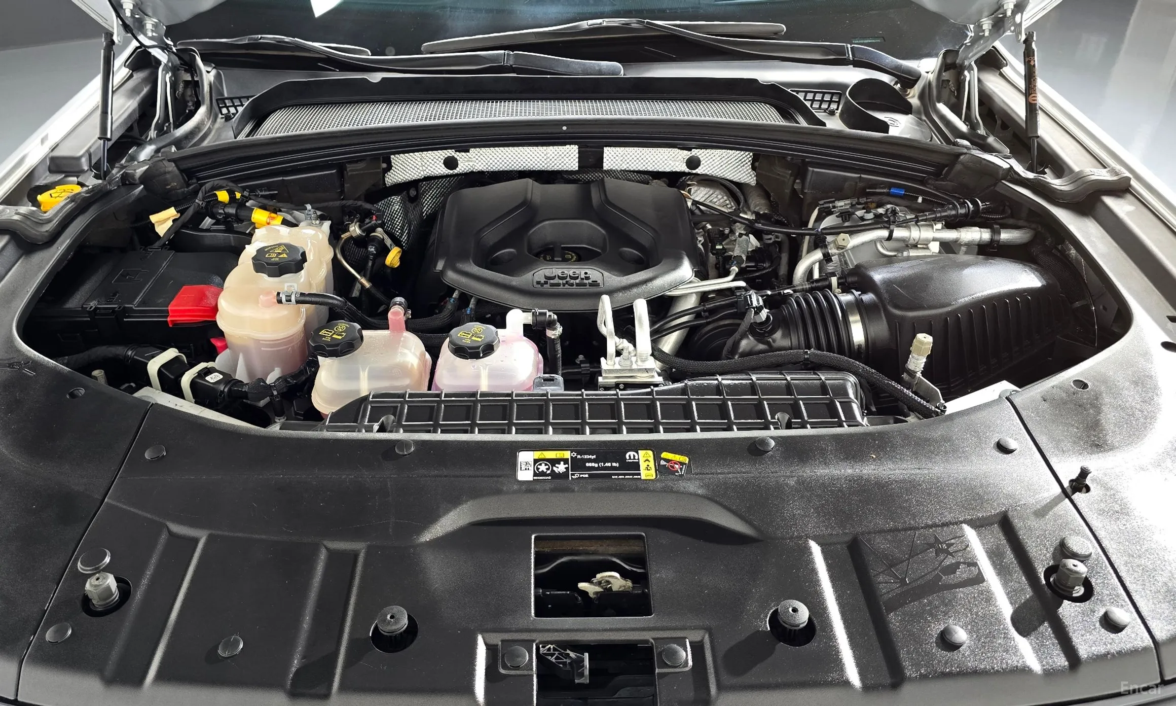 Jeep Grand Cherokee (WL) превью 6
