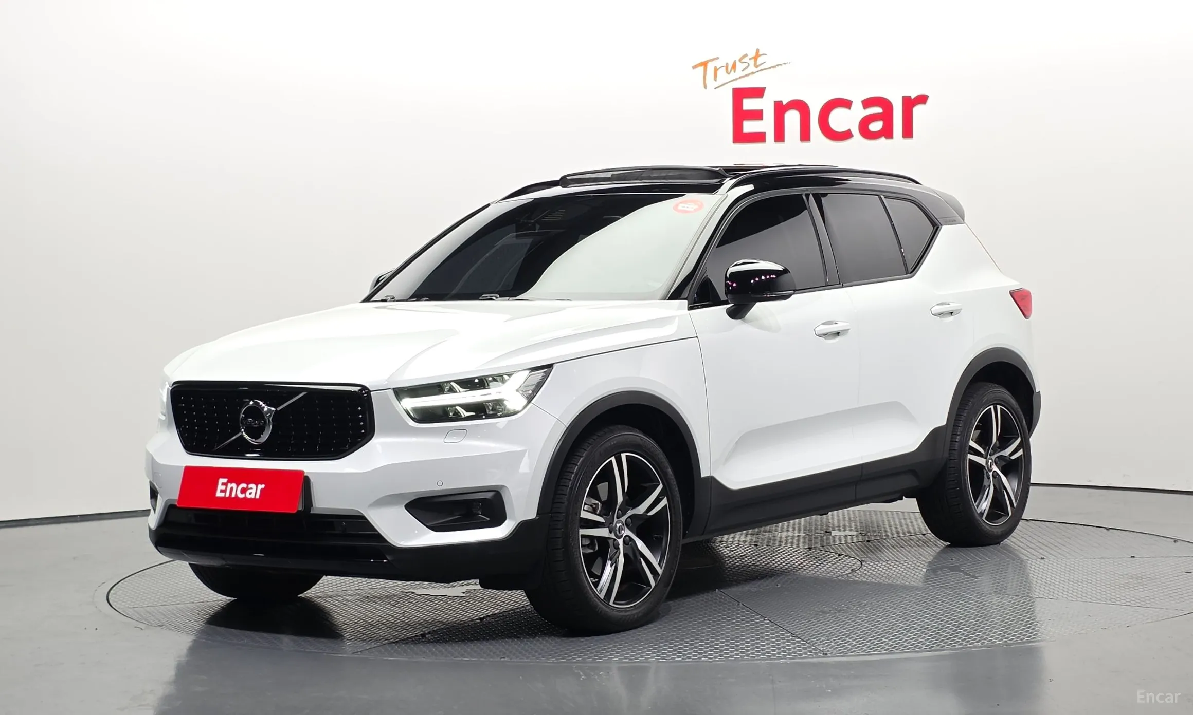 Volvo XC40