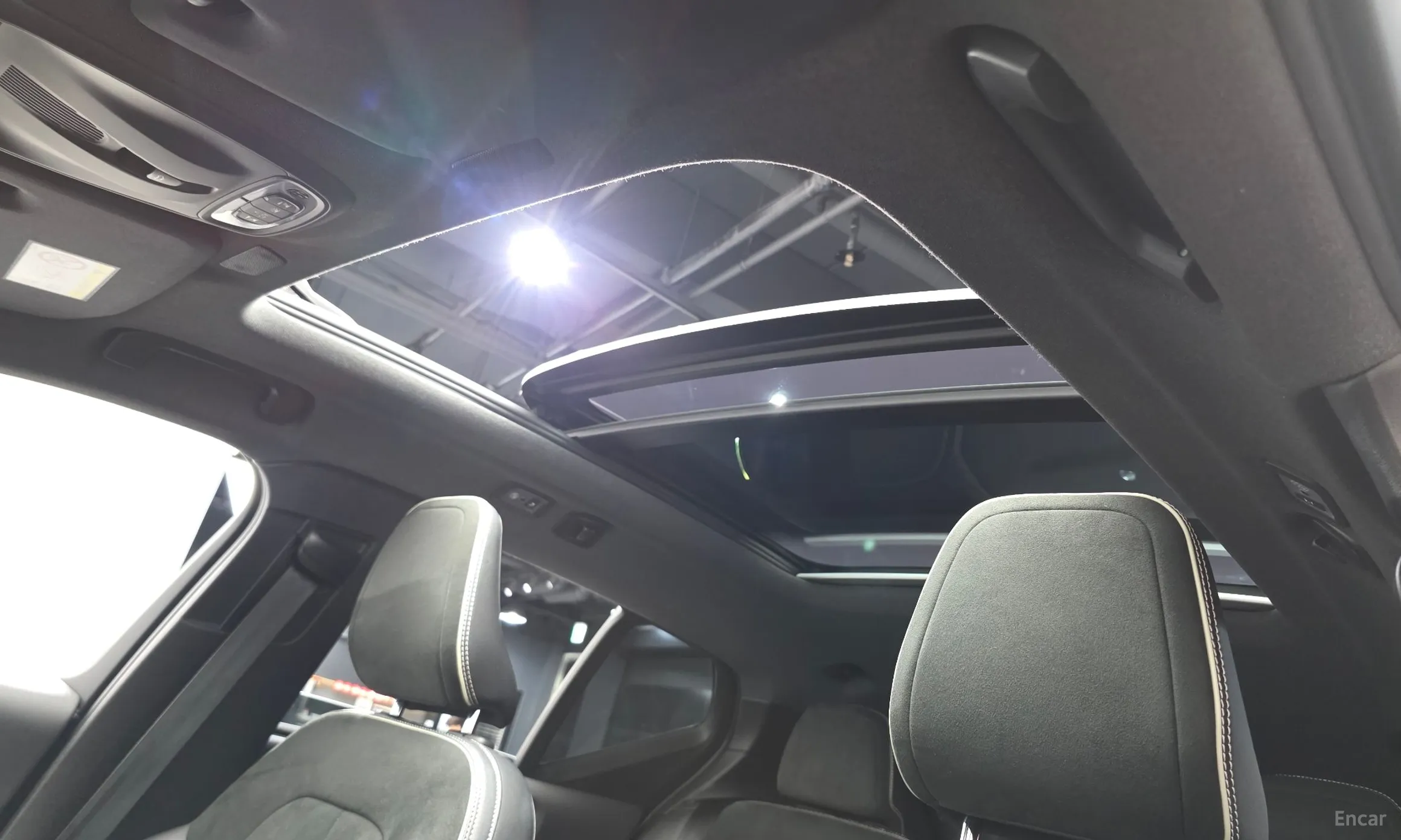 Volvo XC40 превью 19