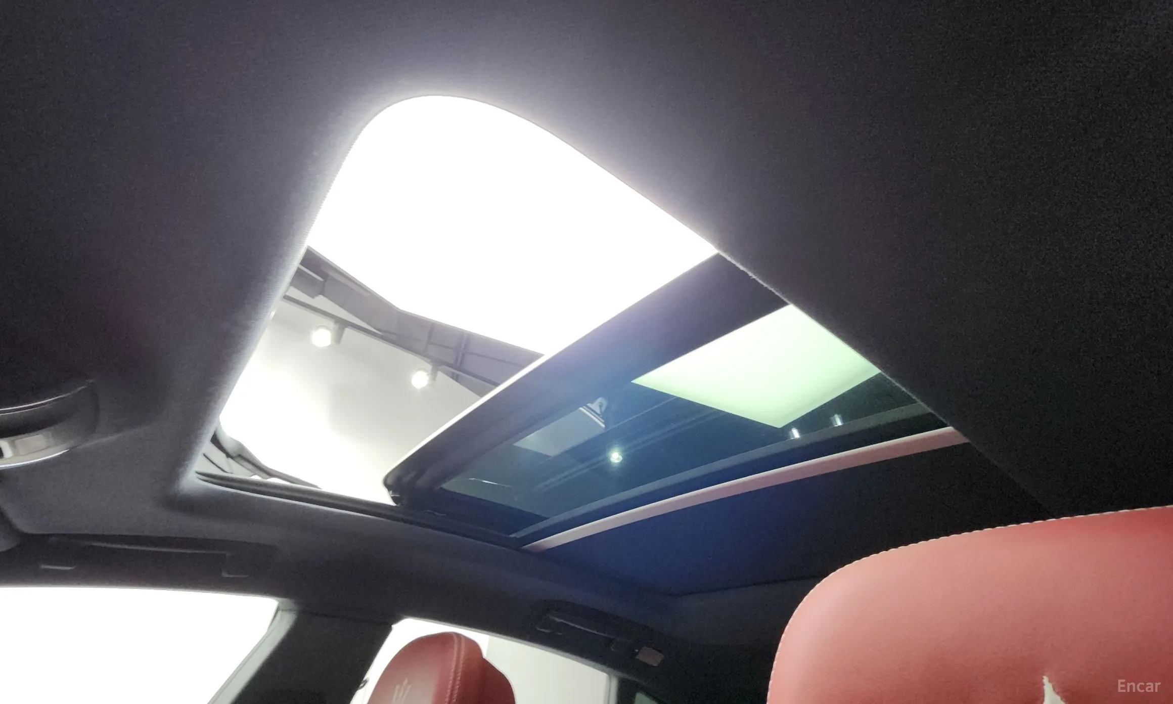 Maserati Levante превью 17