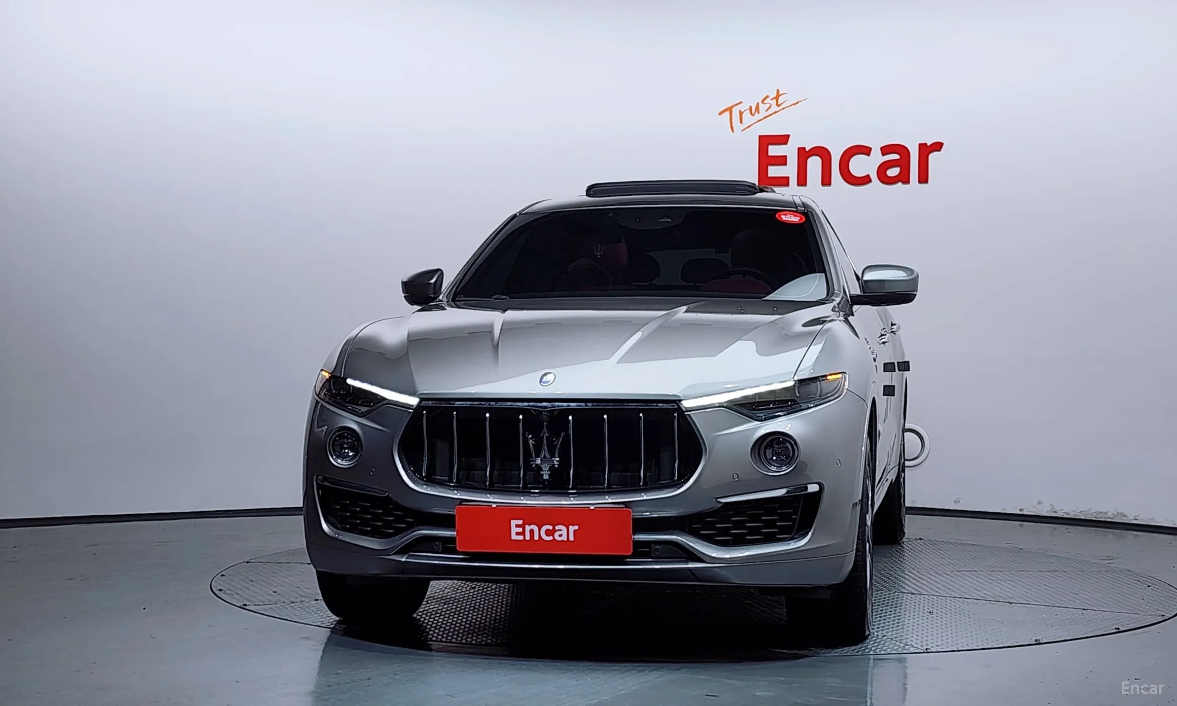 Maserati Levante превью 3
