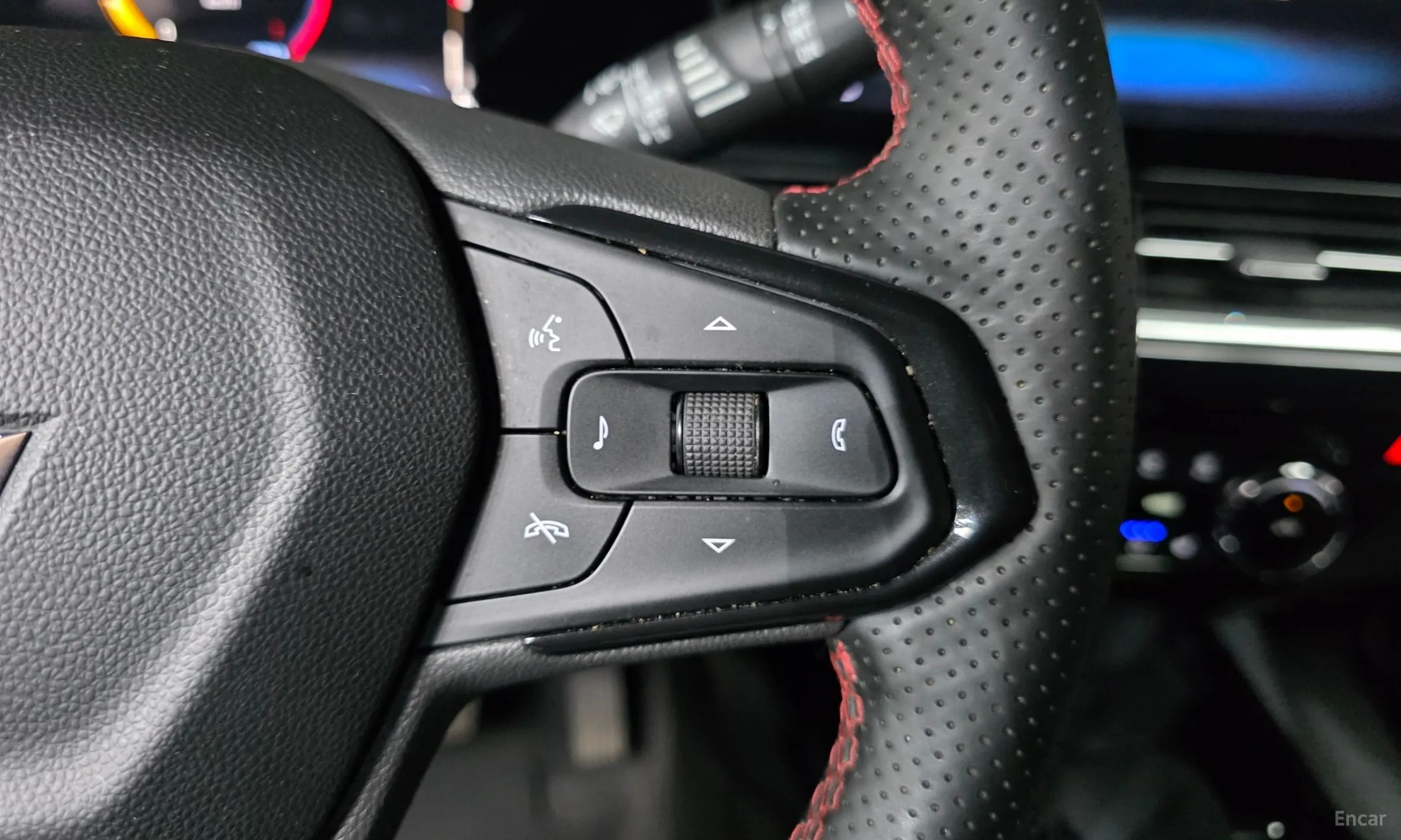 Chevrolet (GM Daewoo) Trax Crossover превью 14