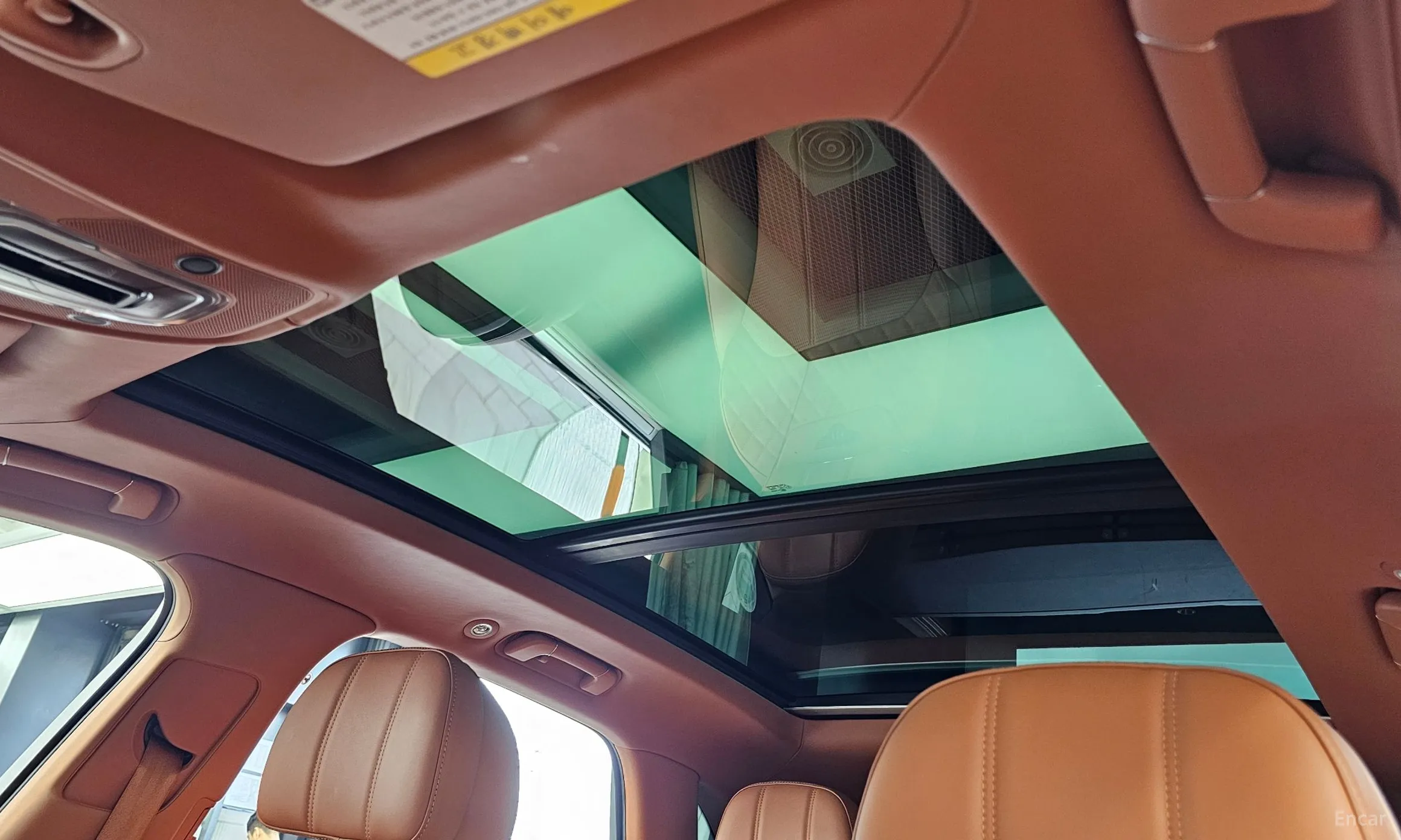 Bentley Bentayga превью 18