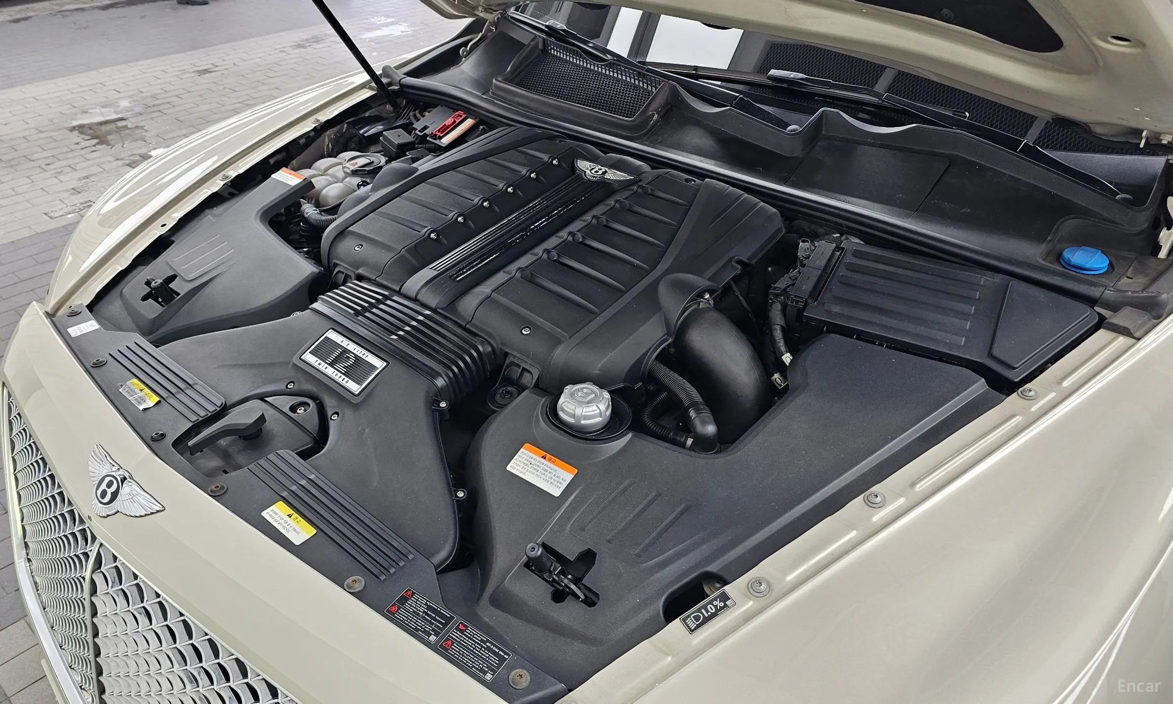 Bentley Bentayga превью 6