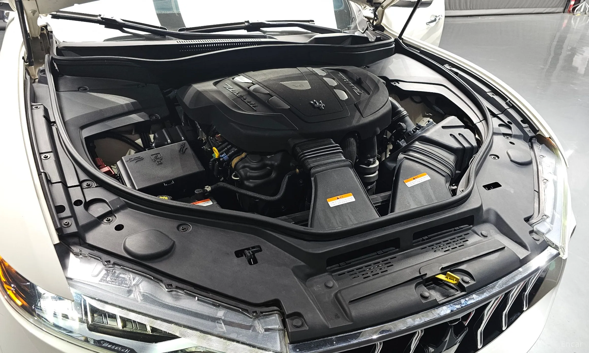 Maserati Levante превью 6