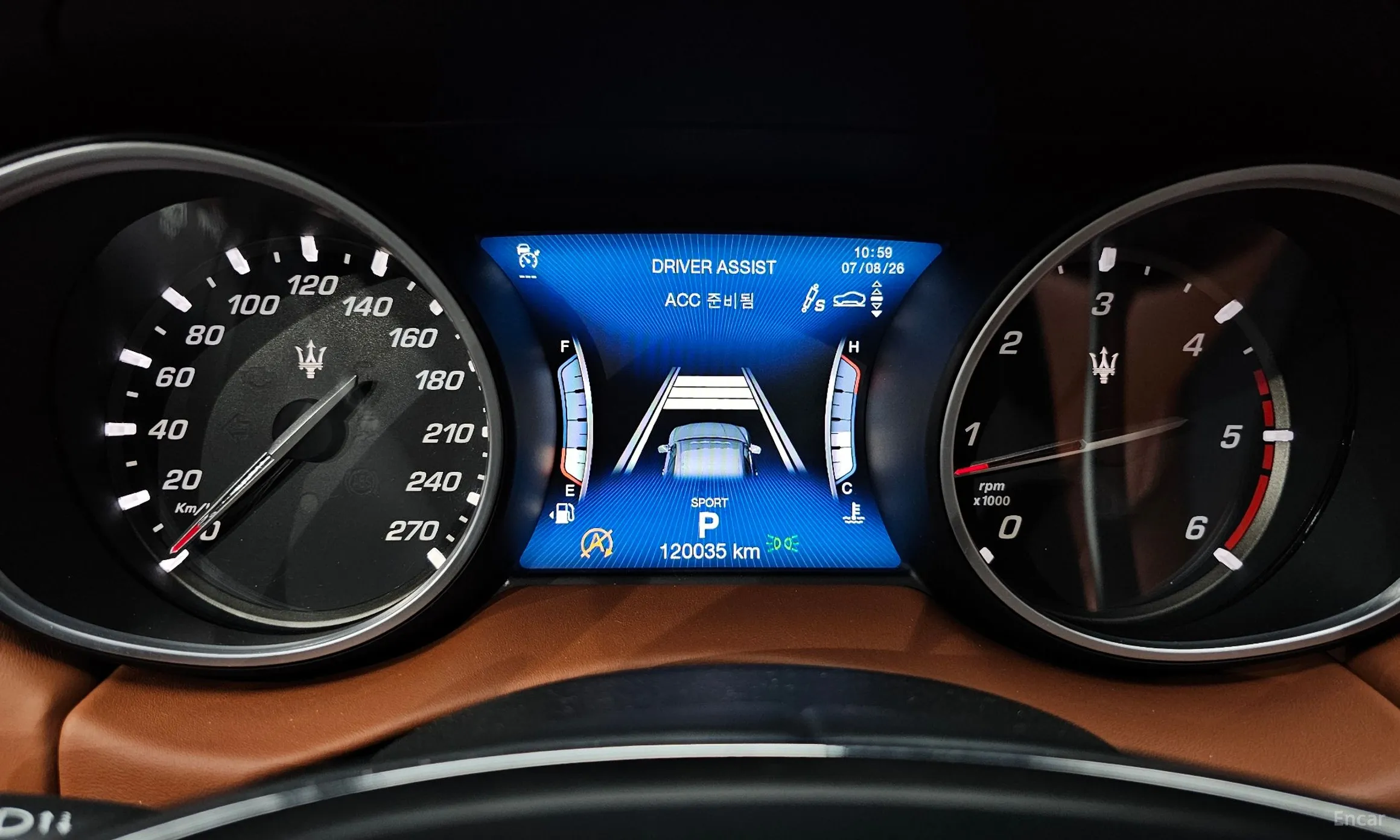 Maserati Levante превью 8