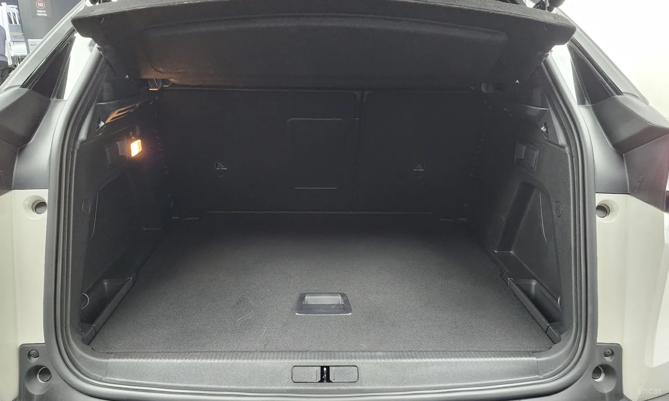 Peugeot 3008 2nd generation превью 20