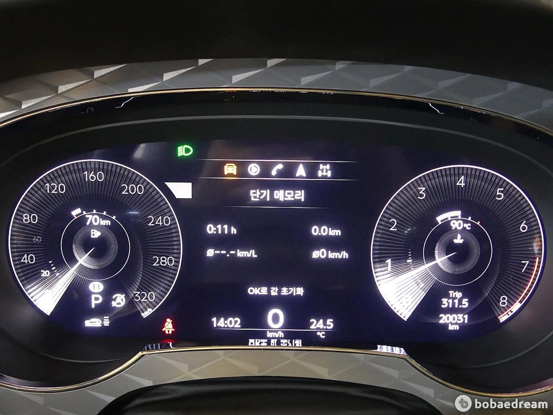 Bentley Bentayga превью 8