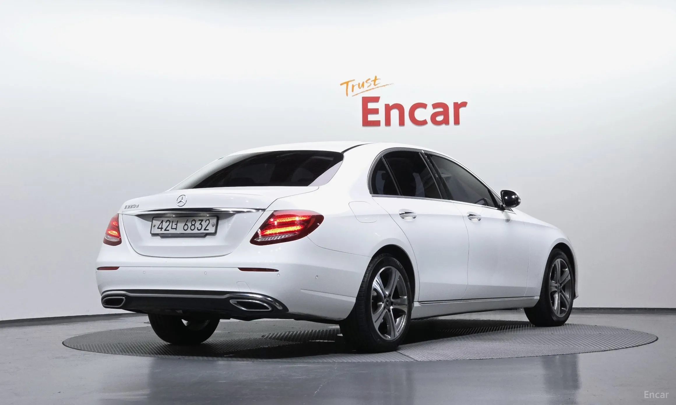 Mercedes Benz E-Class W213