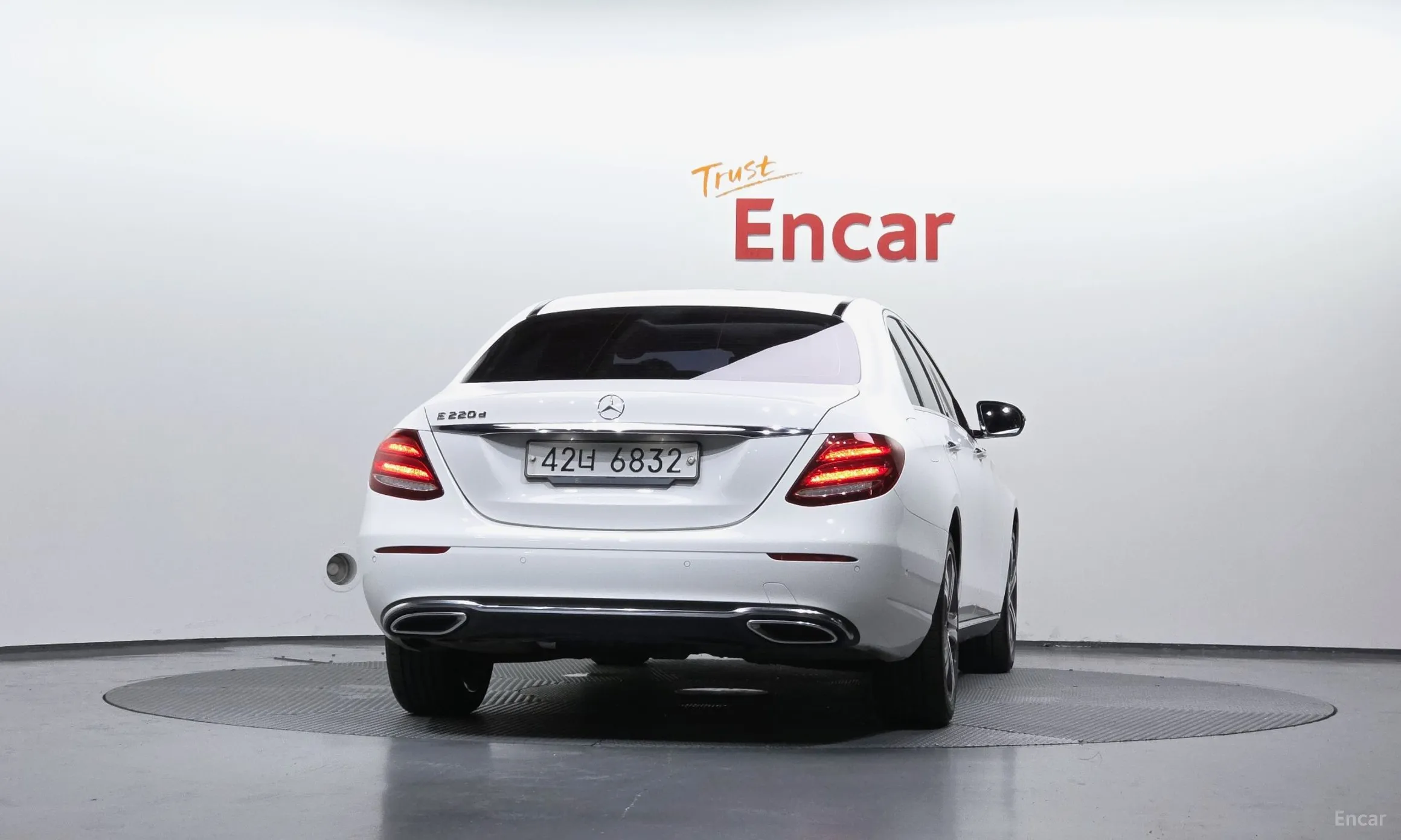 Mercedes Benz E-Class W213 превью 4