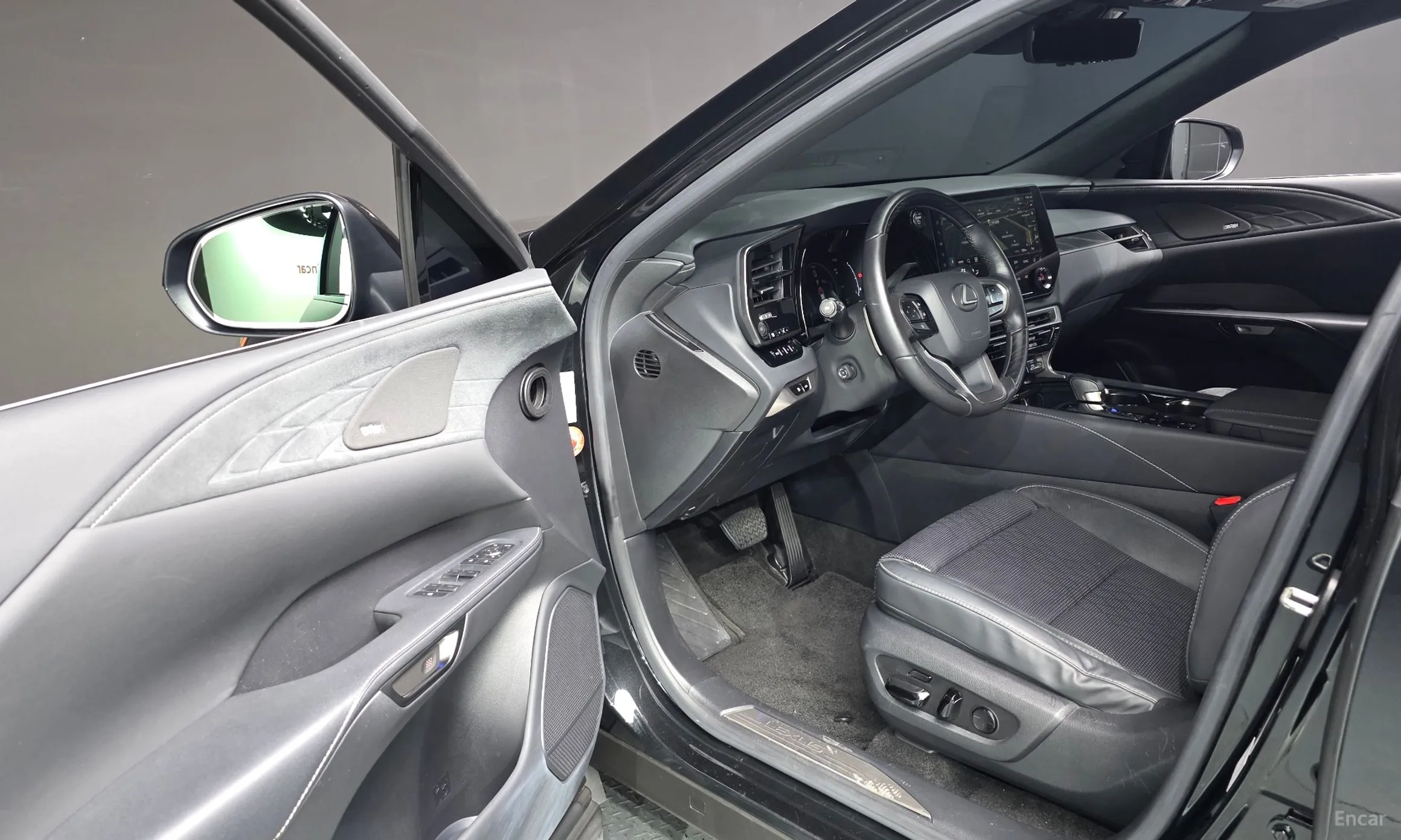 Lexus RX350h 5th Generation превью 10