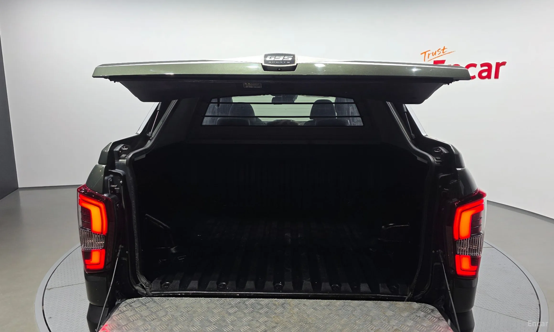 KG Mobility (SsangYong) Rexton Sports превью 20
