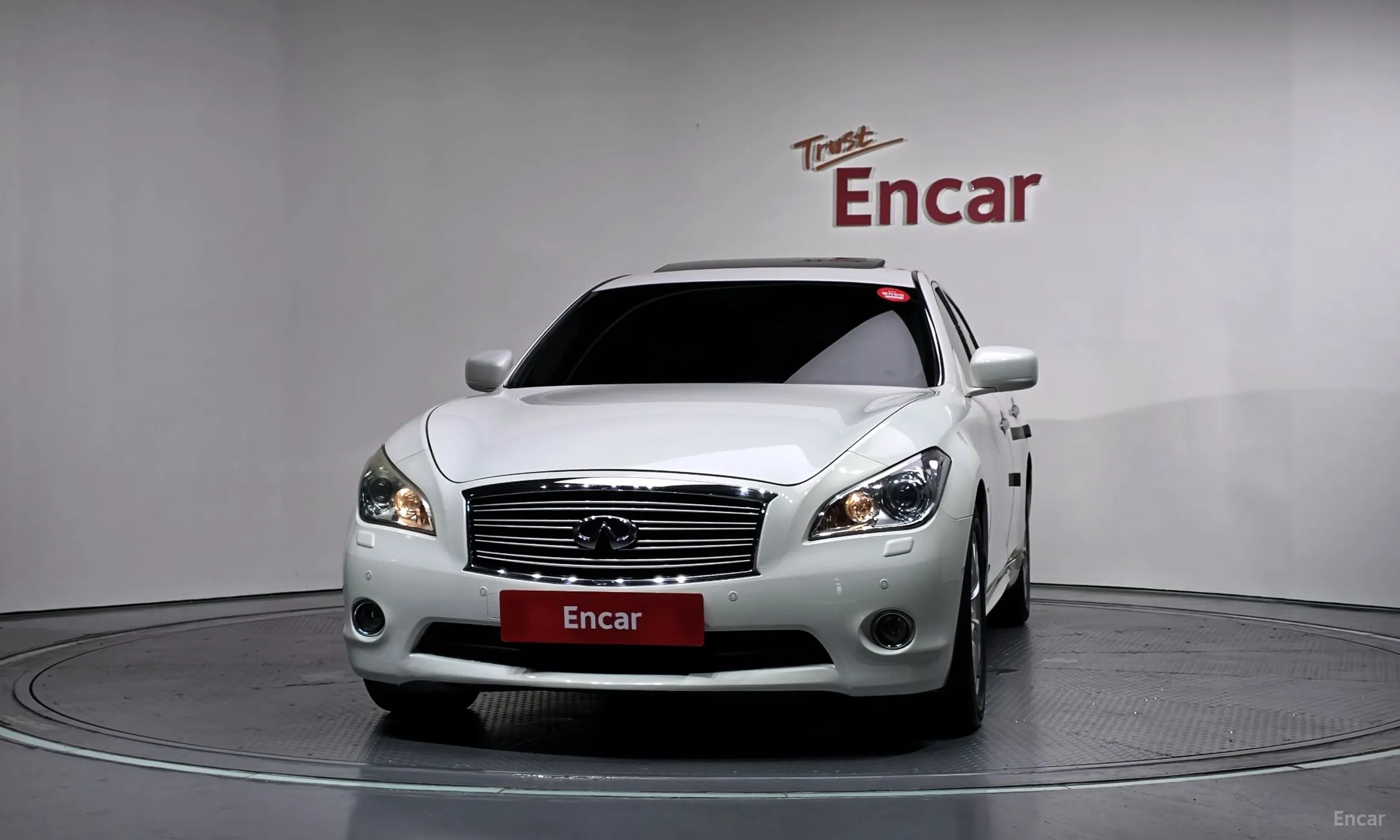 Infiniti M37 превью 3