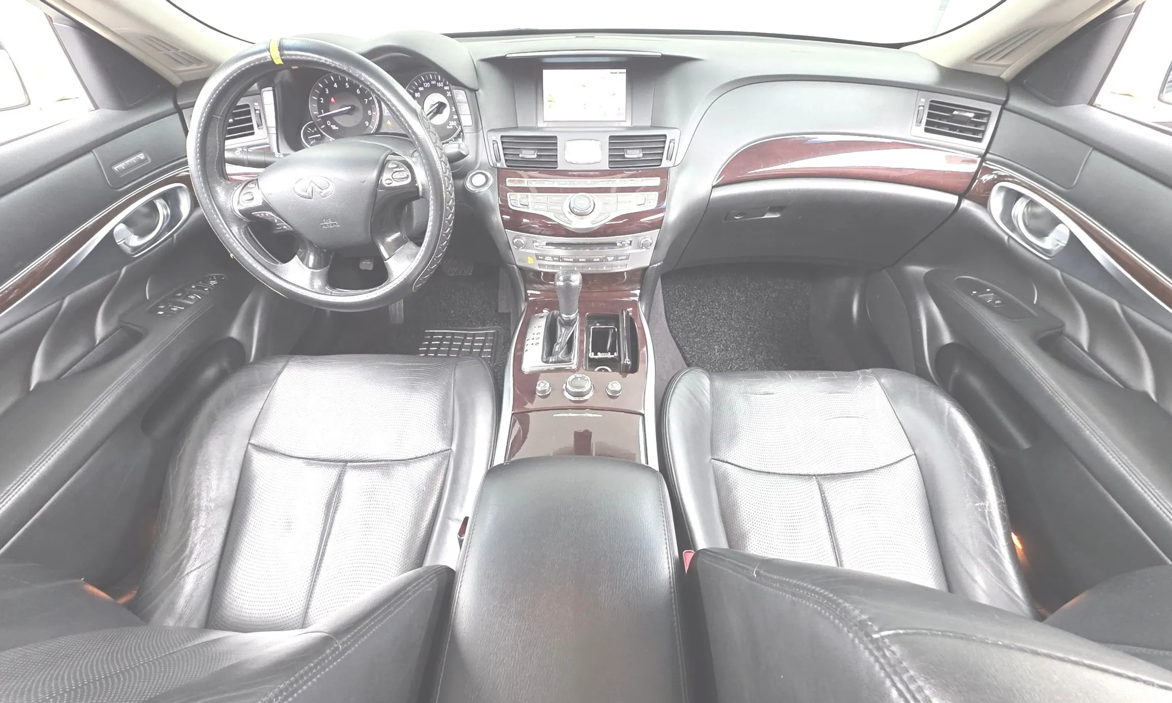 Infiniti M37 превью 7